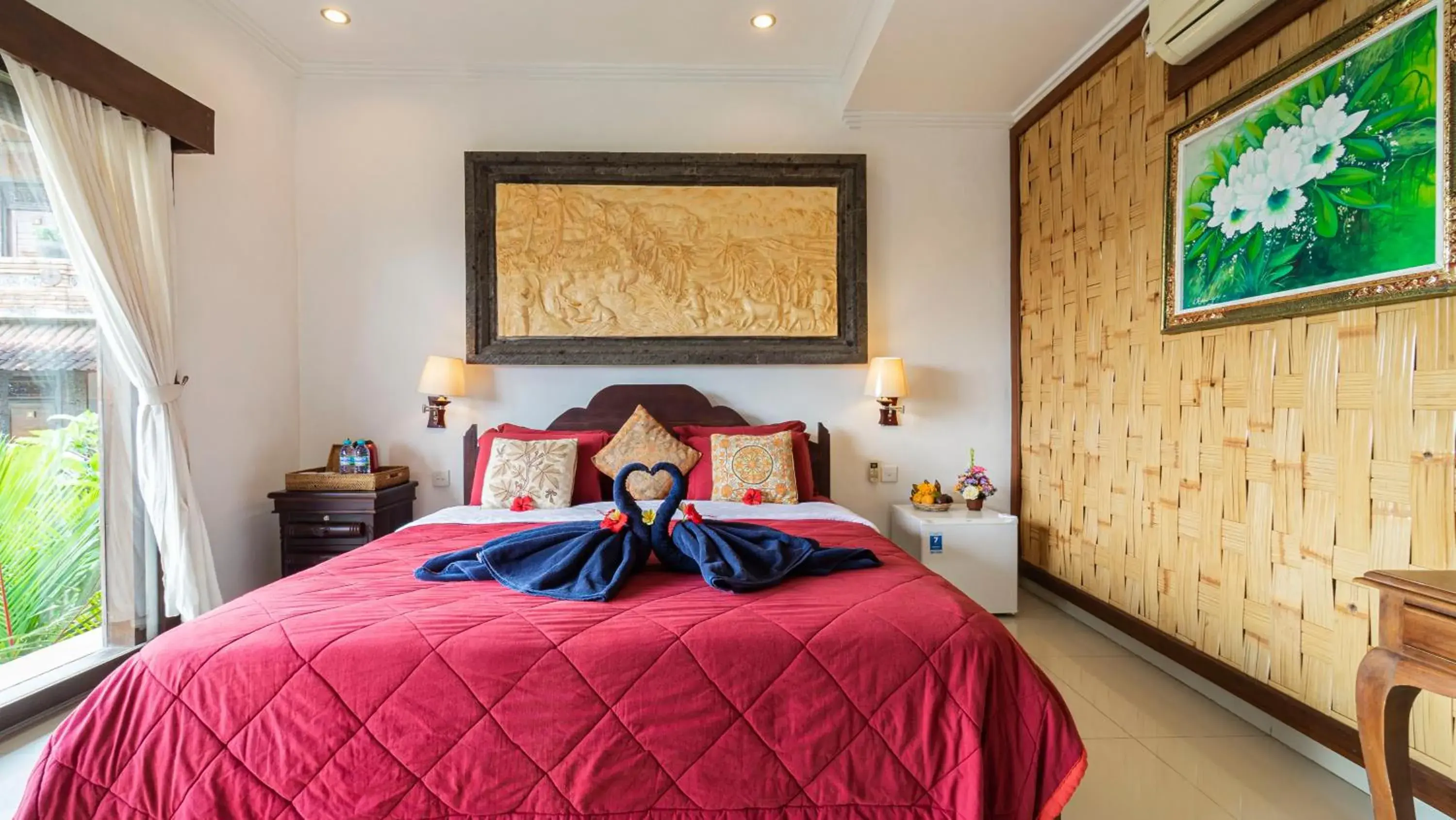 Bedroom, Bed in Kun Kun Guest House