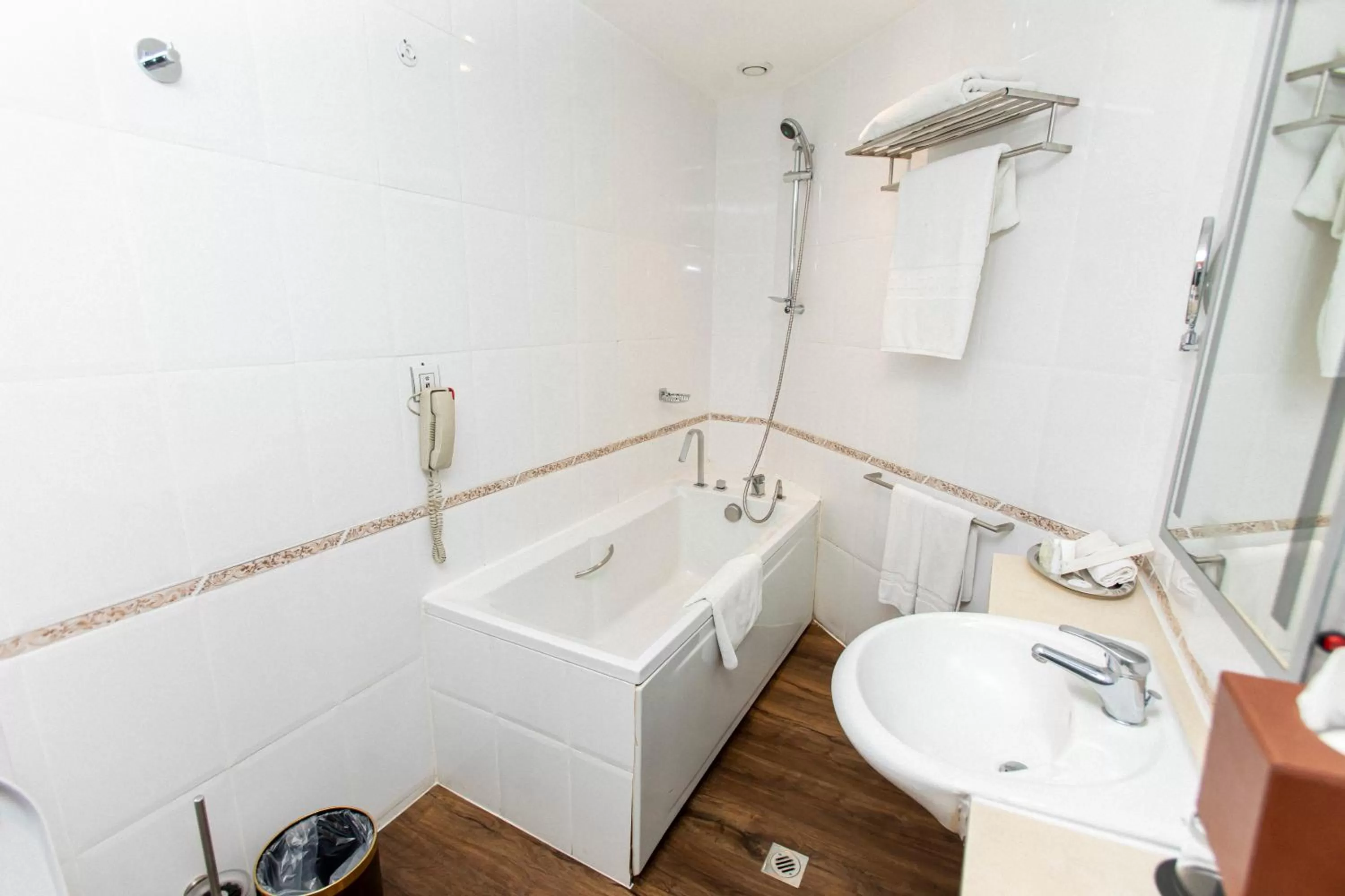 Bathroom in Best Western Premier Accra Airport Hotel