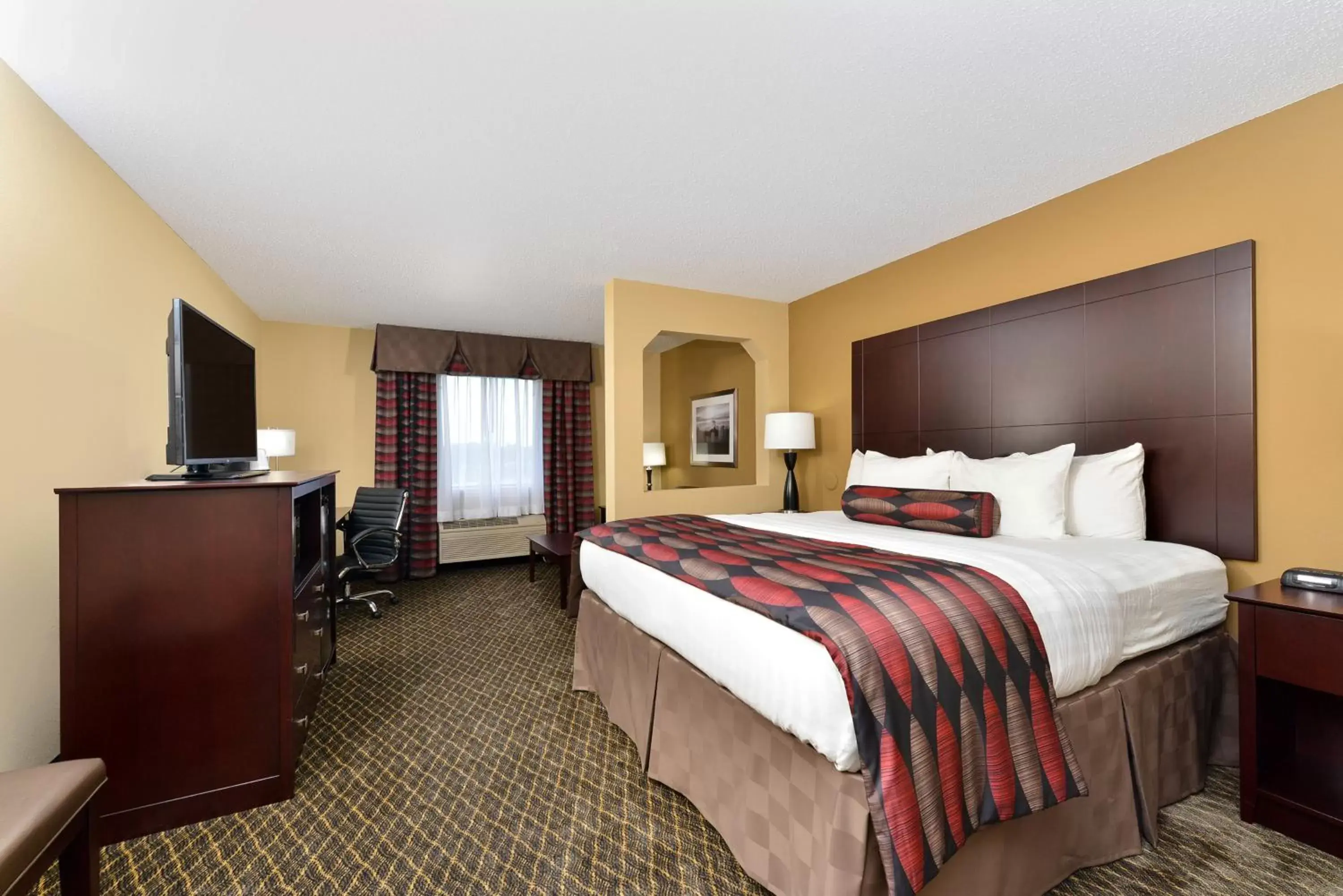 Photo of the whole room, Bed in Boarders Inn and Suites by Cobblestone Hotels - Ardmore