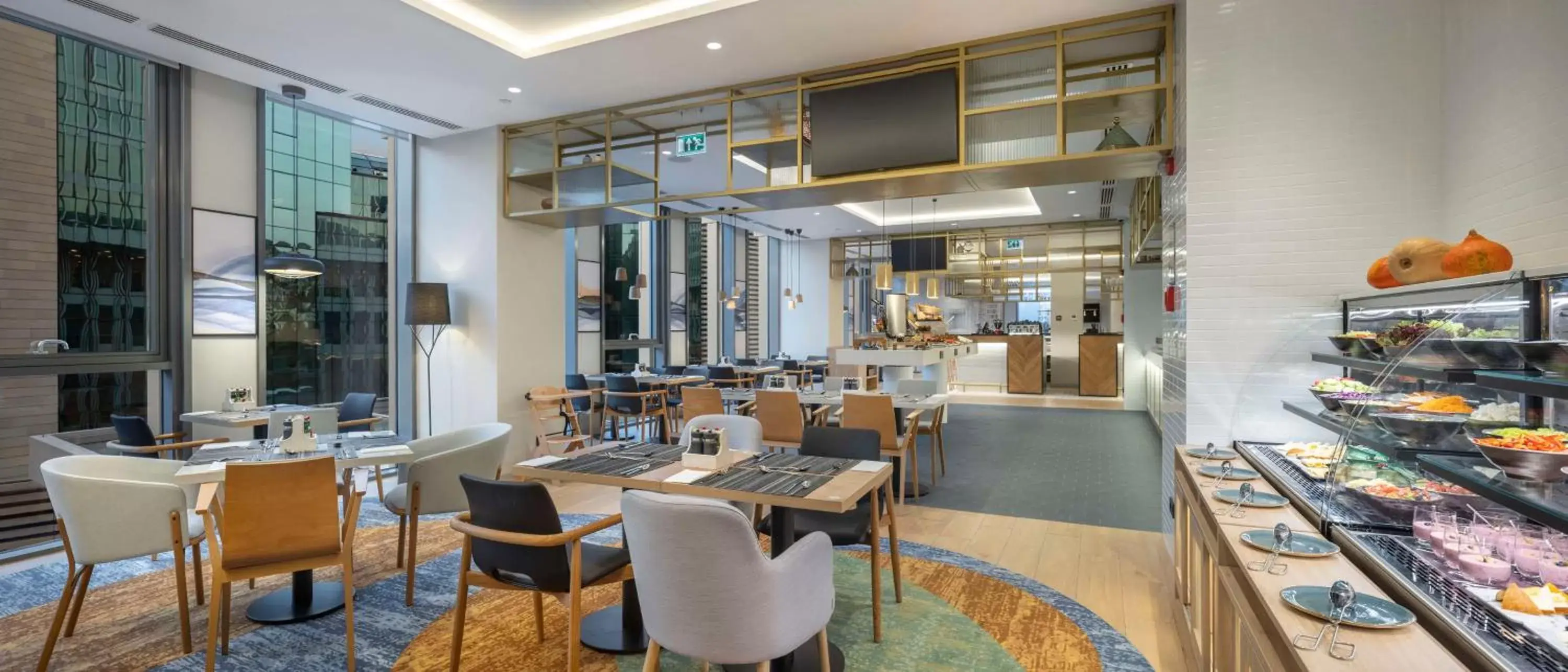 Restaurant/Places to Eat in Hilton Garden Inn Tbilisi Riverview