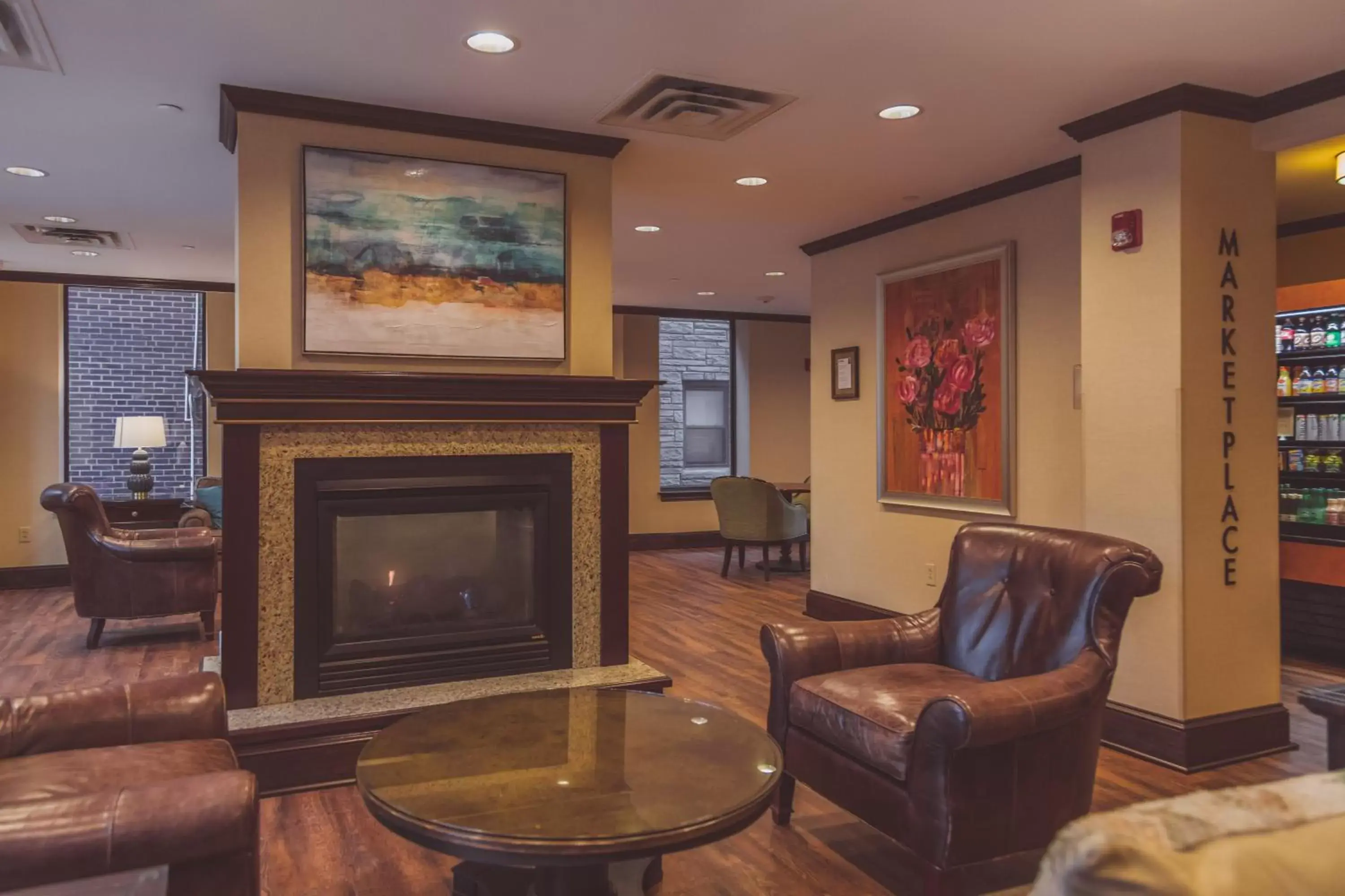 Communal lounge/ TV room, Seating Area in The Parkview Hotel