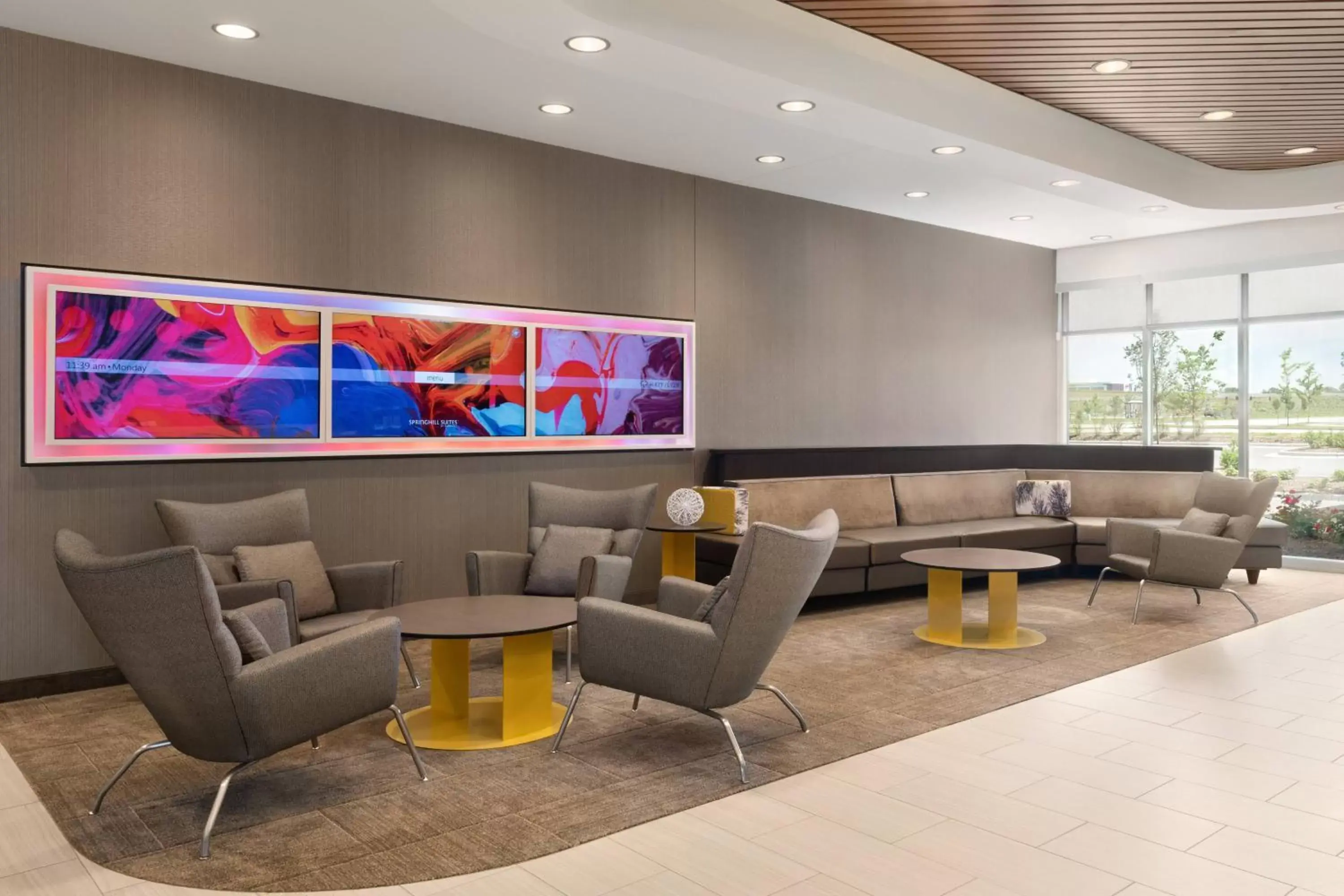Lobby or reception, Lobby/Reception in SpringHill Suites by Marriott Milwaukee West/Wauwatosa