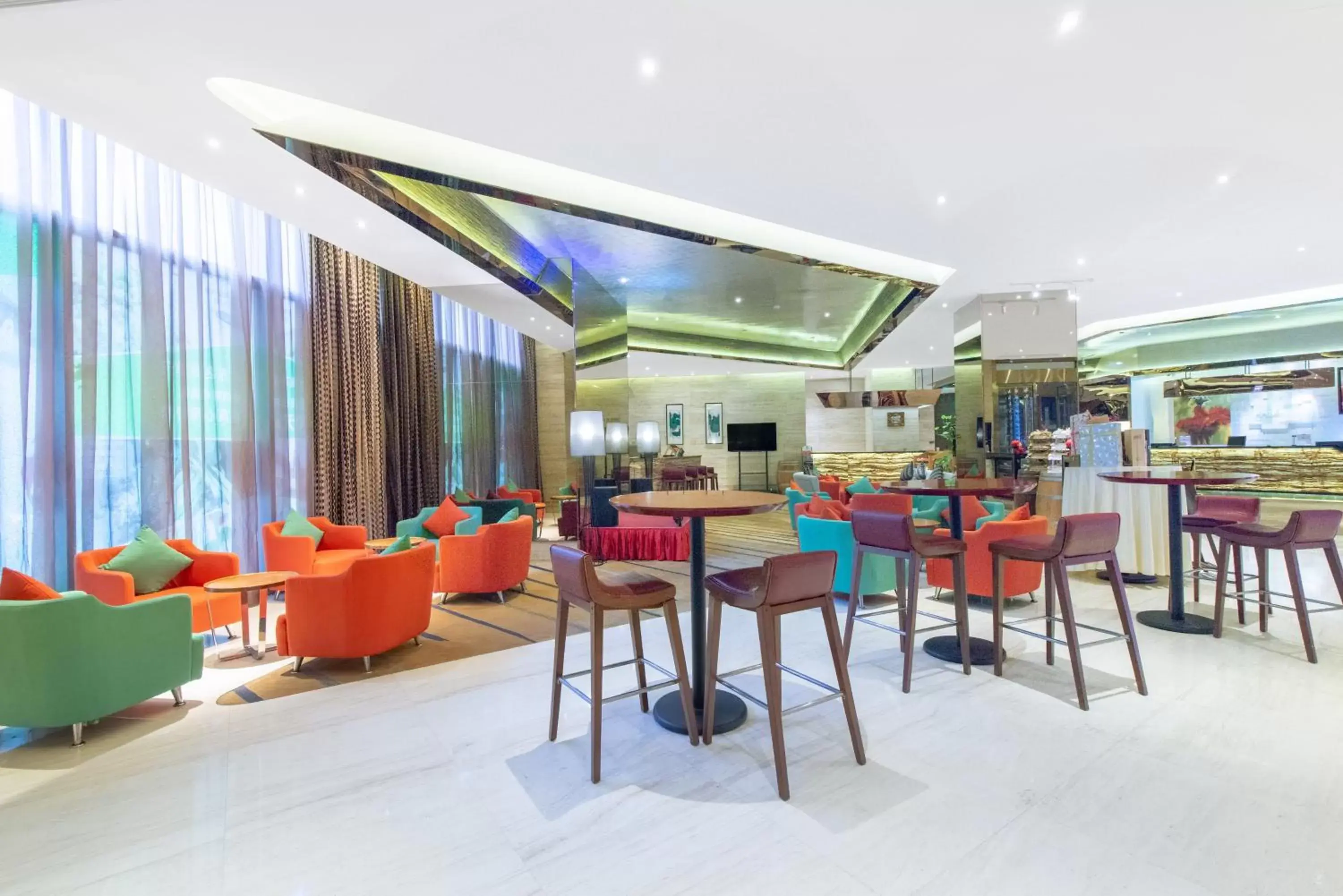 Property building in Holiday Inn Shanghai Songjiang, an IHG Hotel - Miaoqian Street