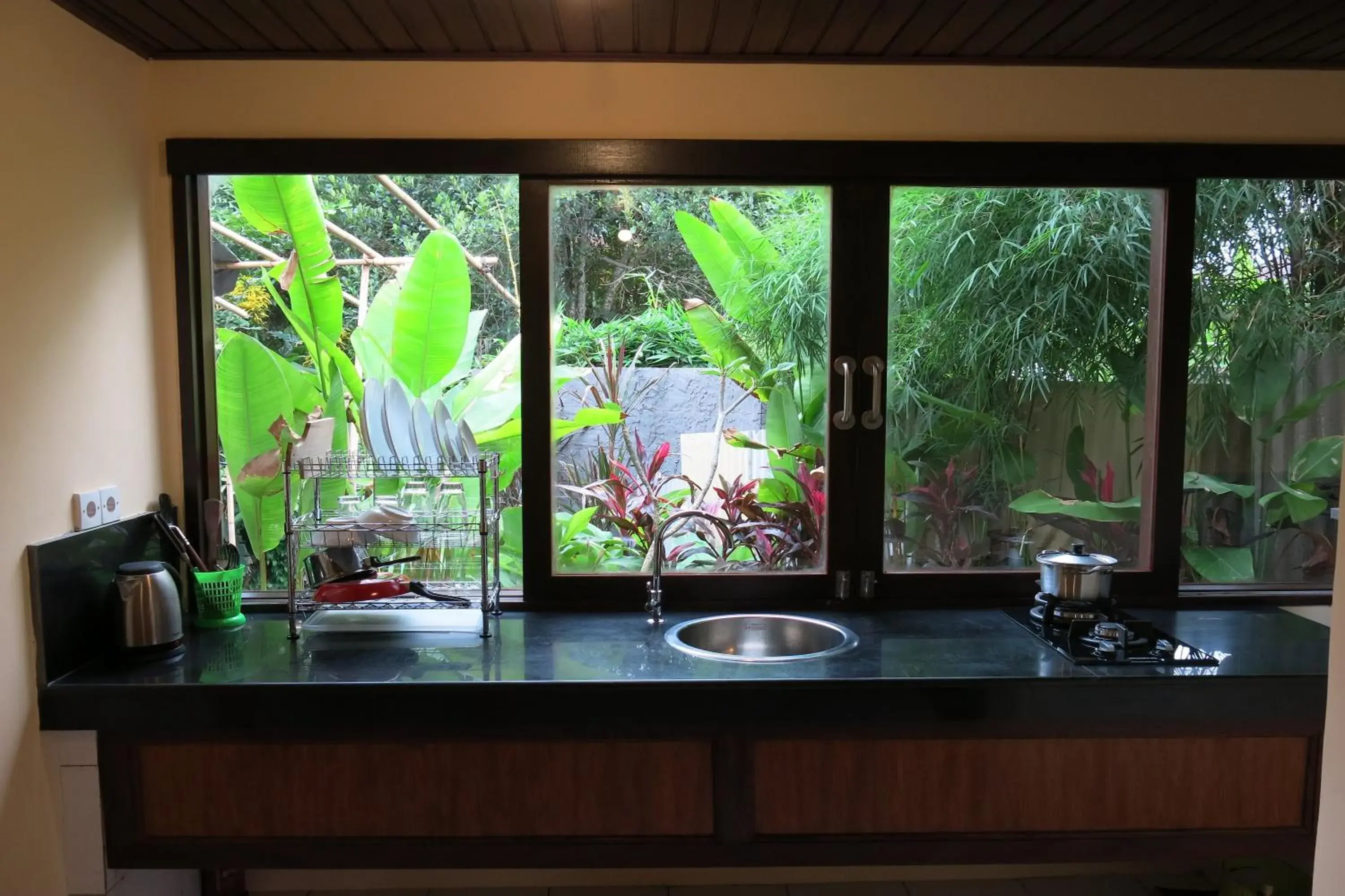 Kitchen or kitchenette in Villa Nirvana