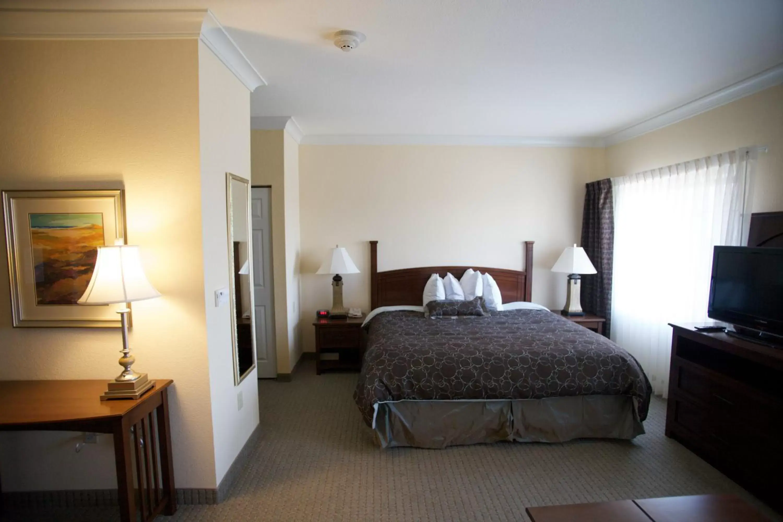Photo of the whole room, Bed in Staybridge Suites San Antonio Sea World, an IHG Hotel