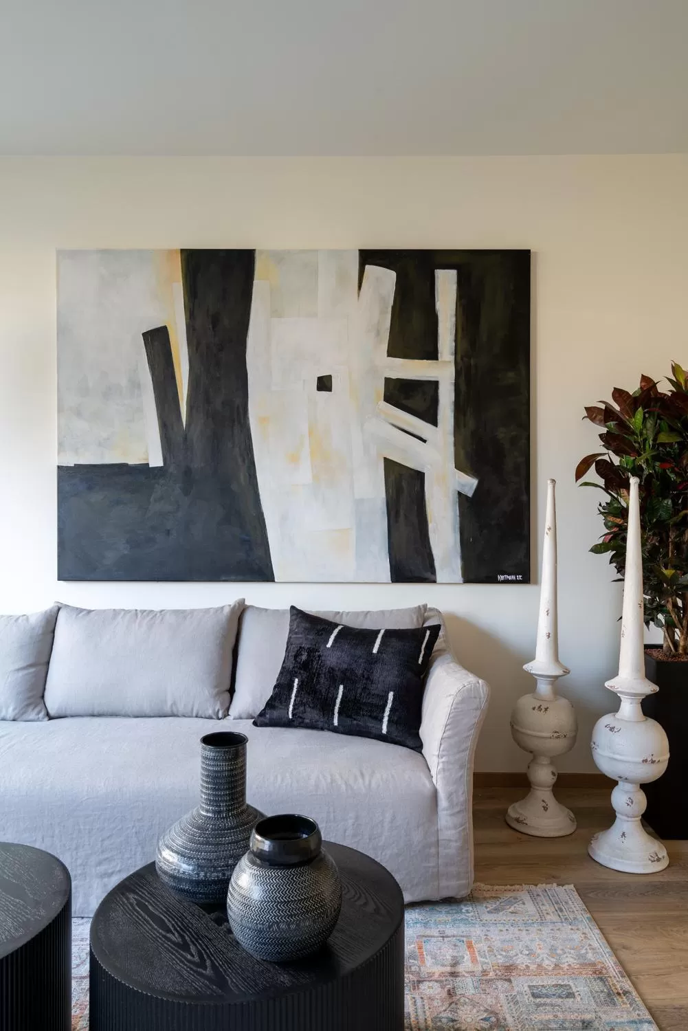 Living room in Athens Woo Suites