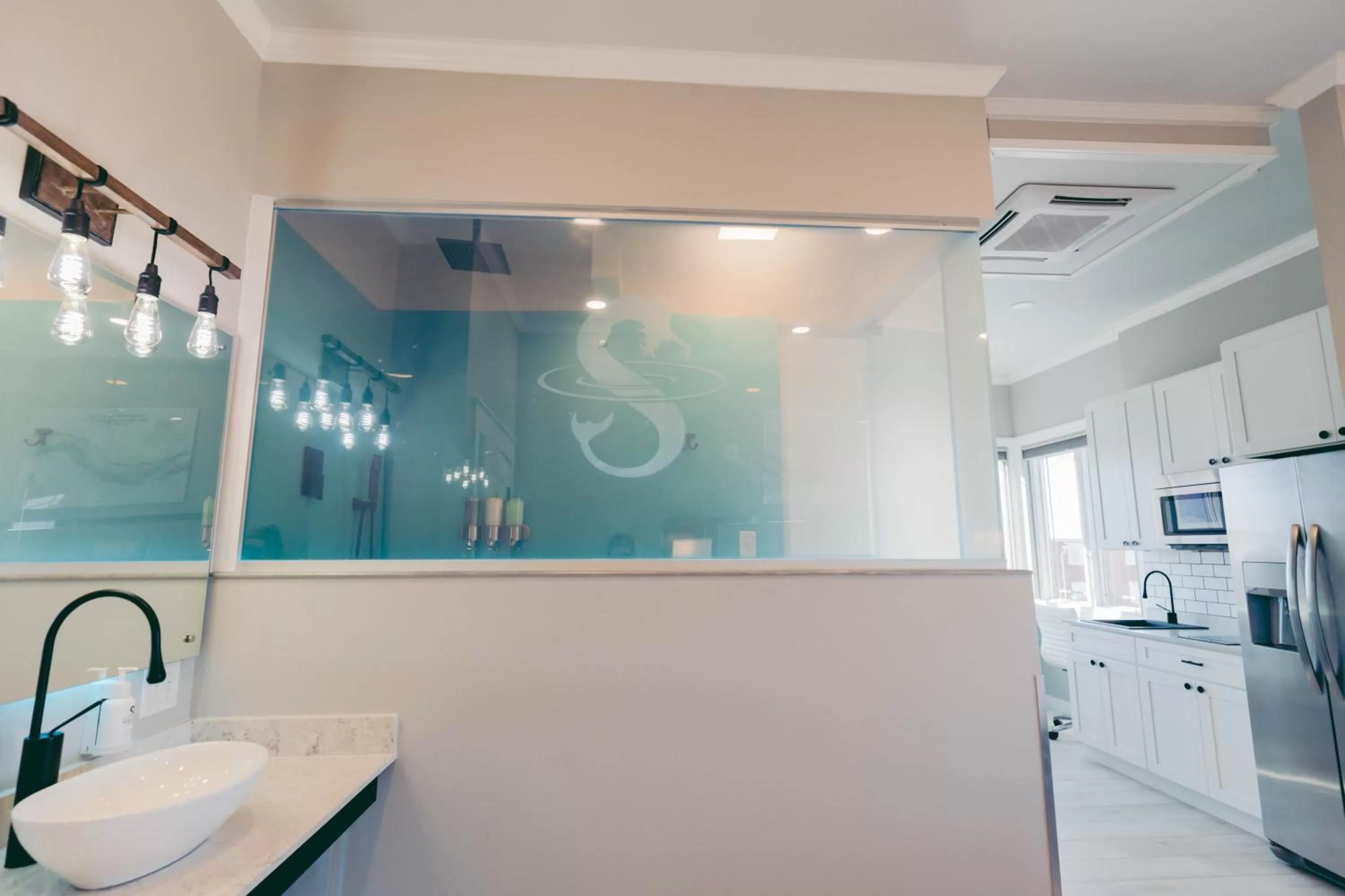 River Sirens Hotel-Contactless Check in Hotel