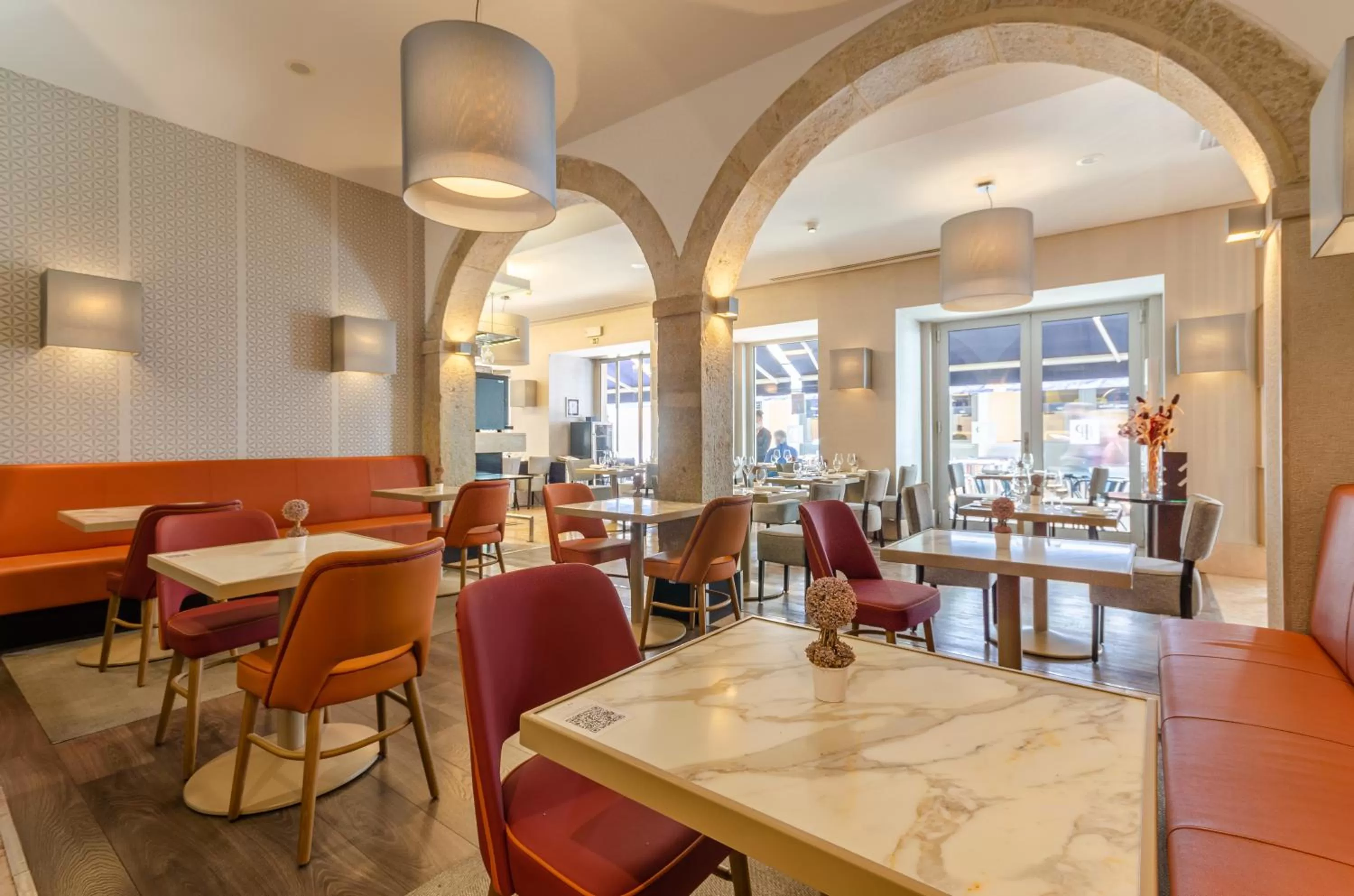 Restaurant/places to eat in Hotel Santa Justa