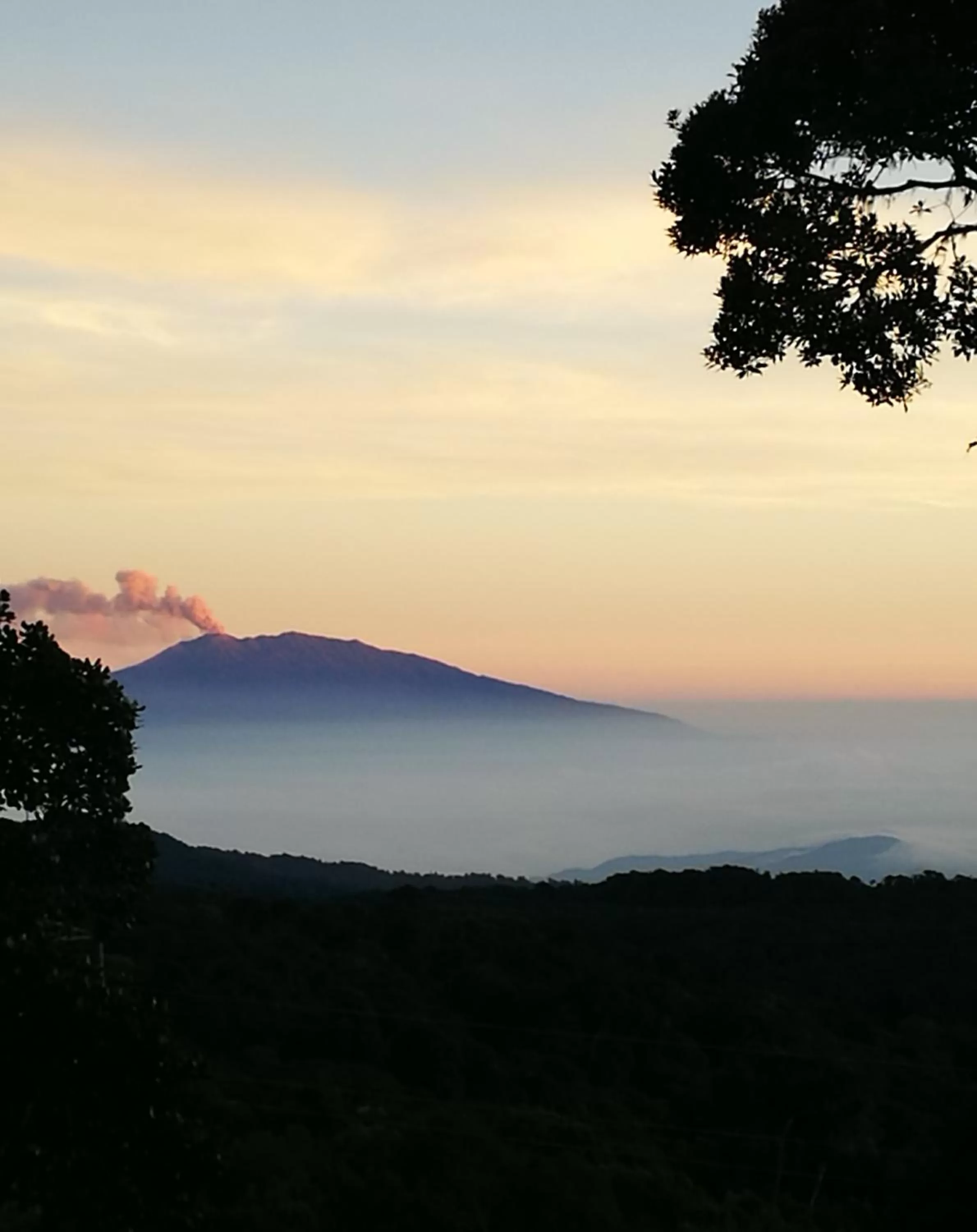 Mountain view, Natural Landscape in Iyok Ami (Madre Tierra)
