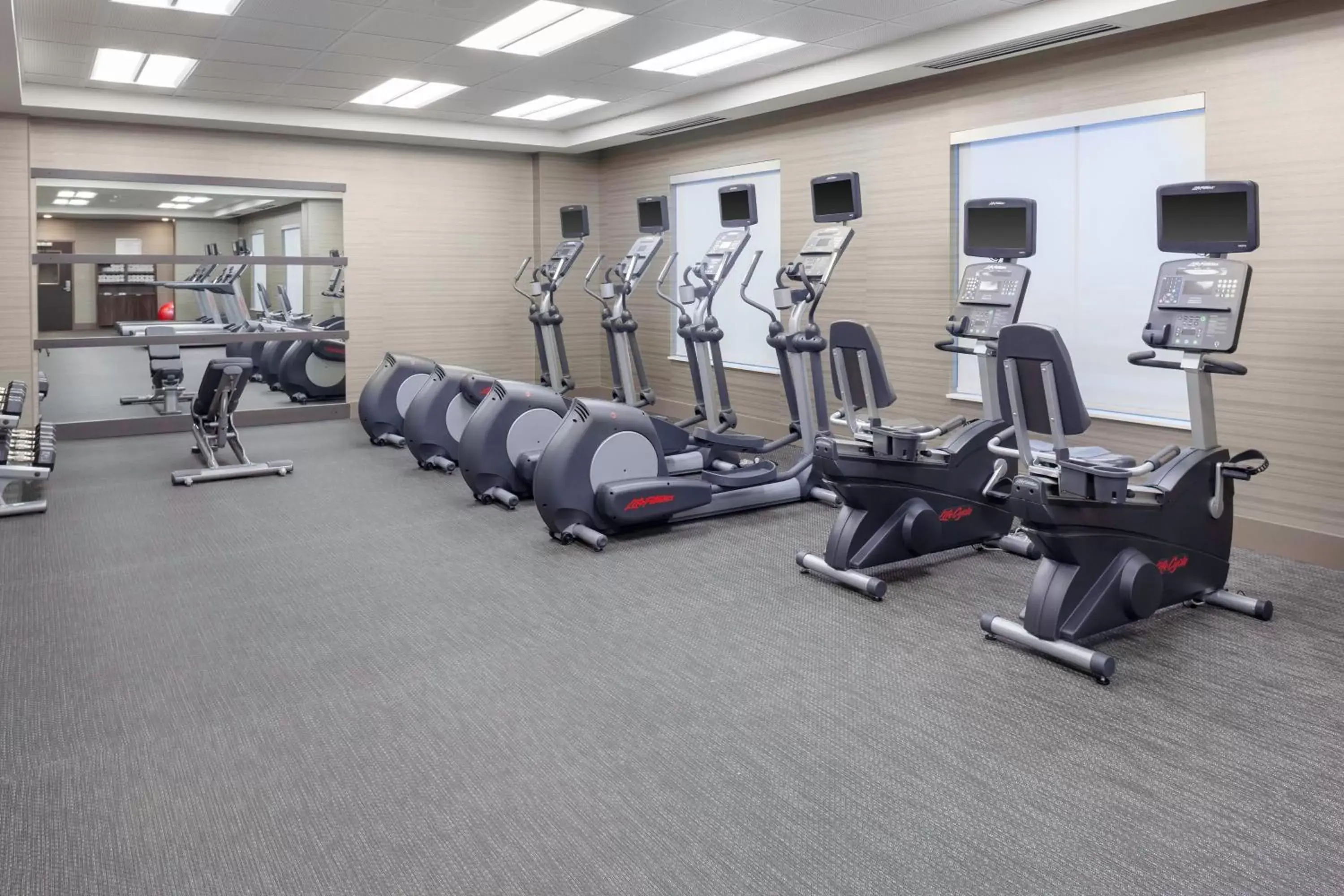 Fitness centre/facilities, Fitness Center/Facilities in Courtyard by Marriott Dallas Downtown/Reunion District