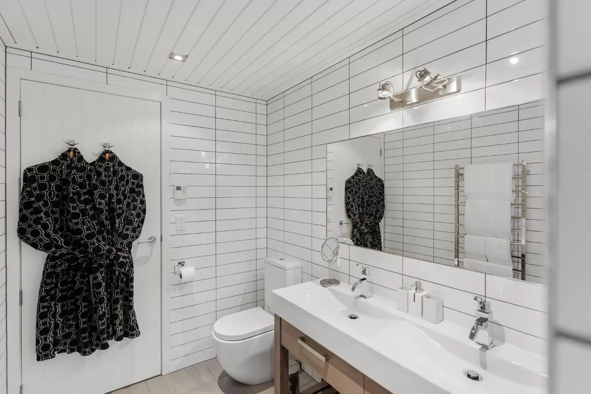 Bathroom in Acacia Cliffs Lodge