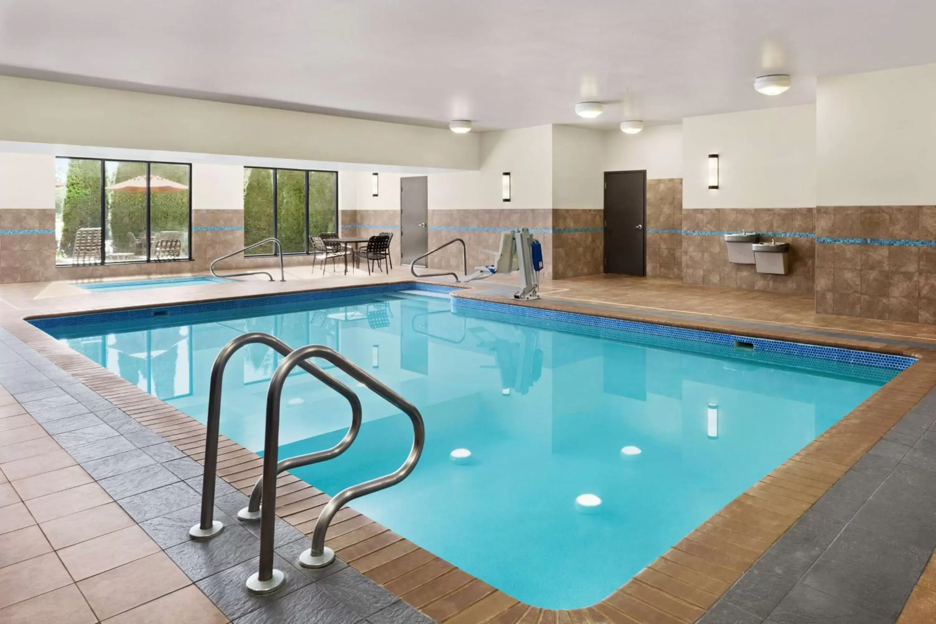 Pool view, Swimming Pool in Hilton Garden Inn South Bend