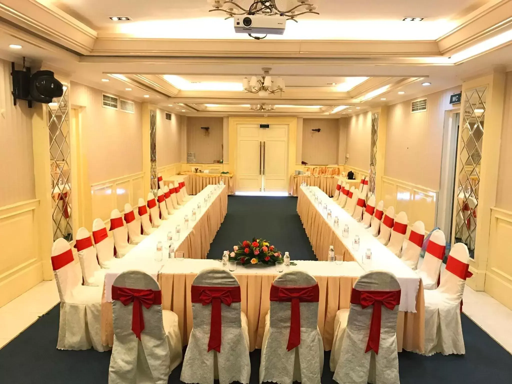 Banquet Facilities in Kieu Anh Hotel