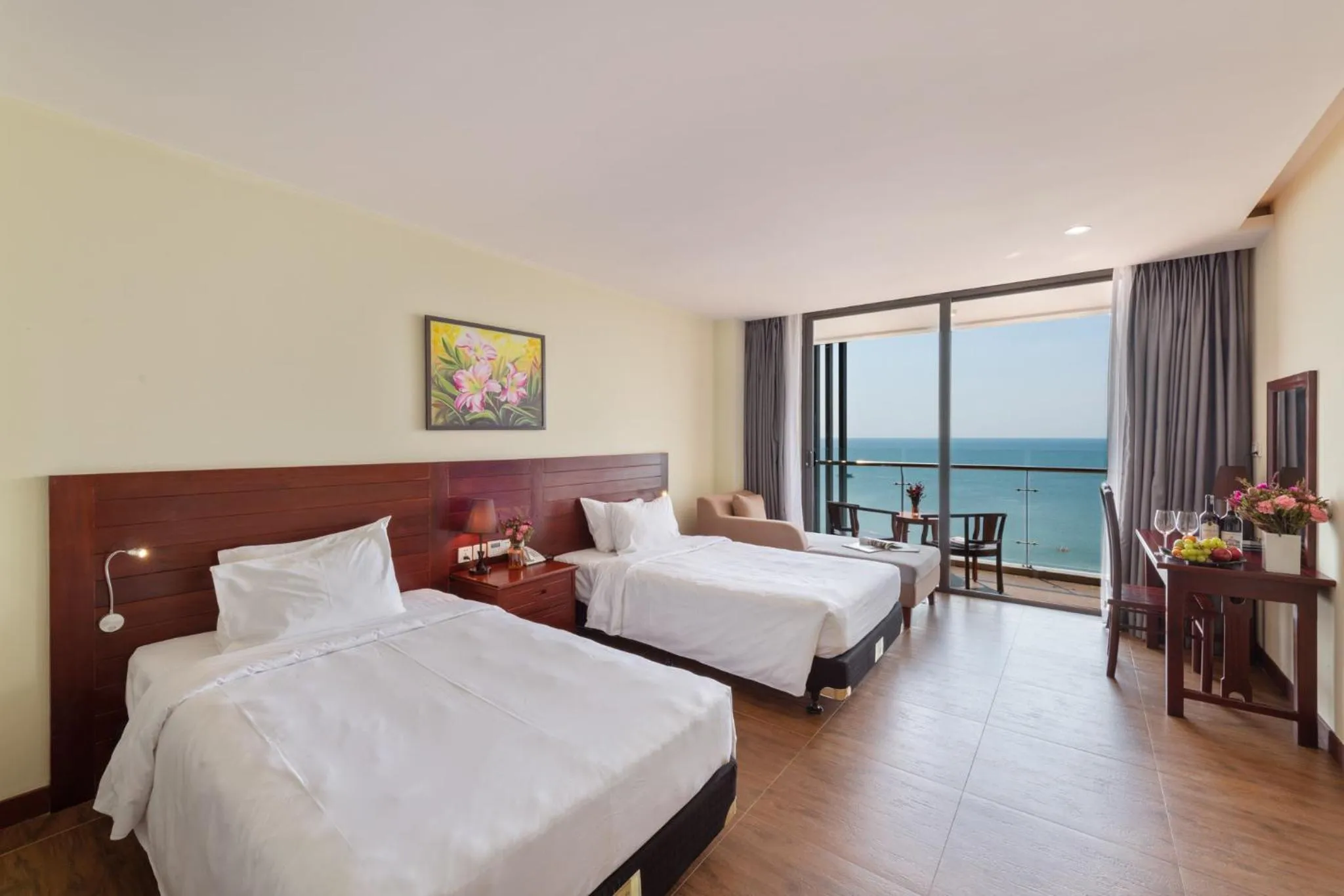 Bed in Amarin Resort & Spa Phu Quoc