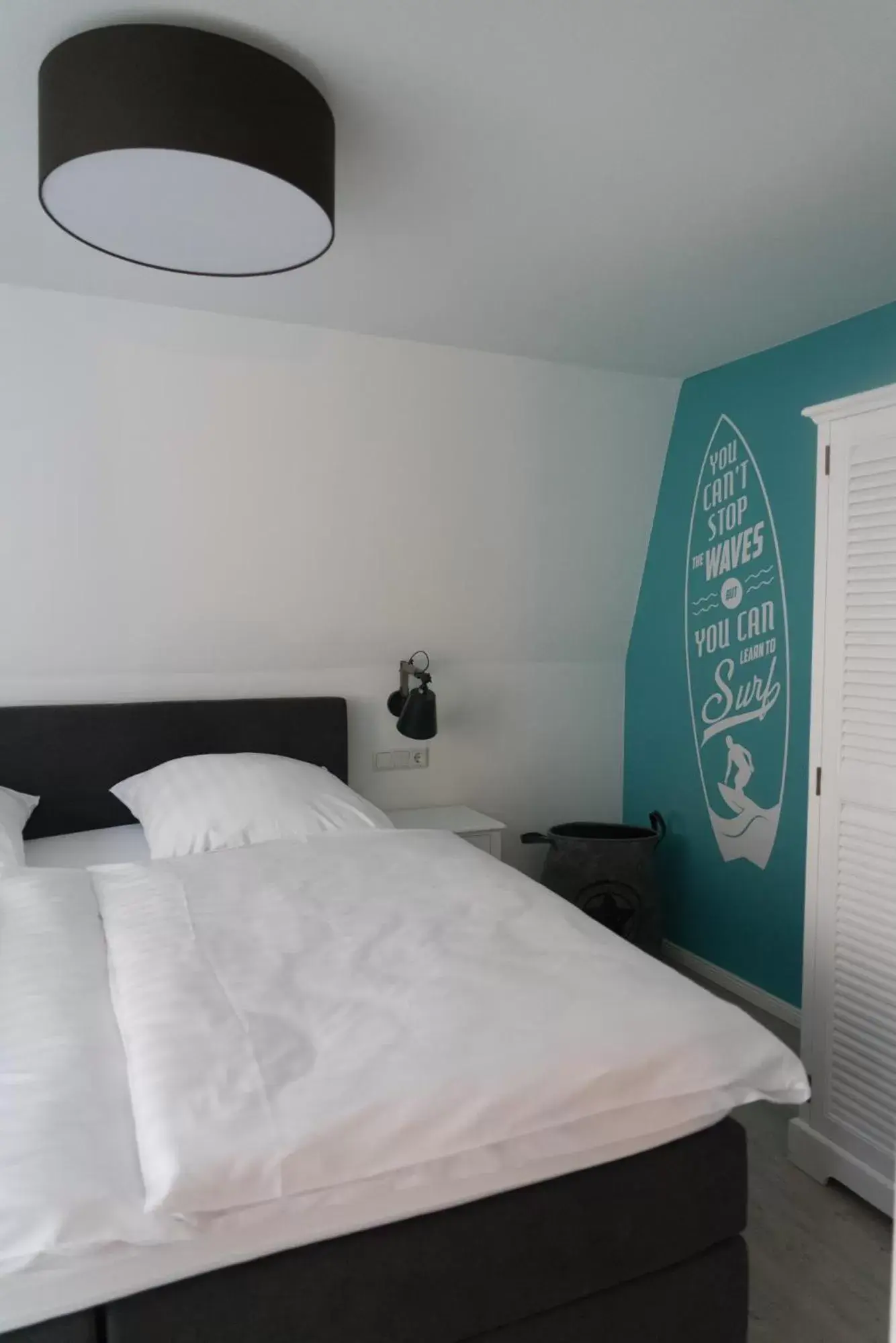 Bedroom, Bed in Hotel Stadt Cuxhaven