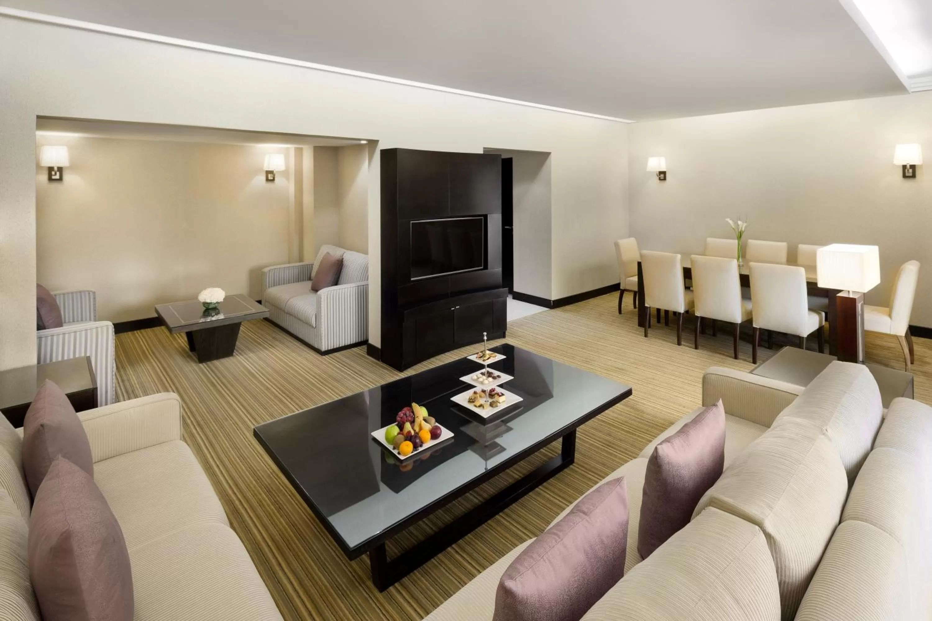 Photo of the whole room in Crowne Plaza Jeddah by IHG