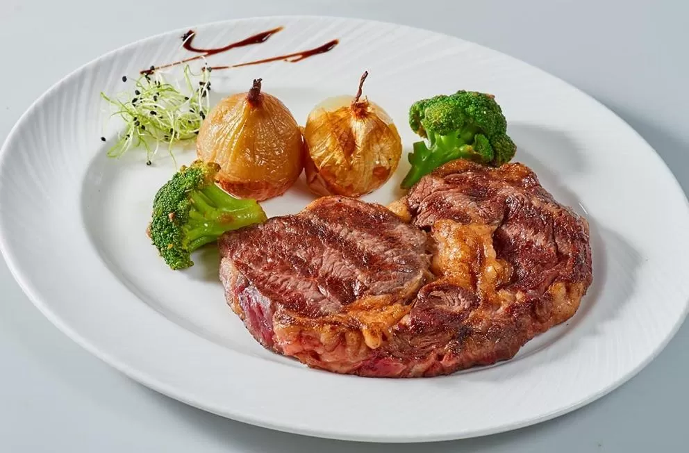 Food in Penelopa Palace Apart Hotel & SPA