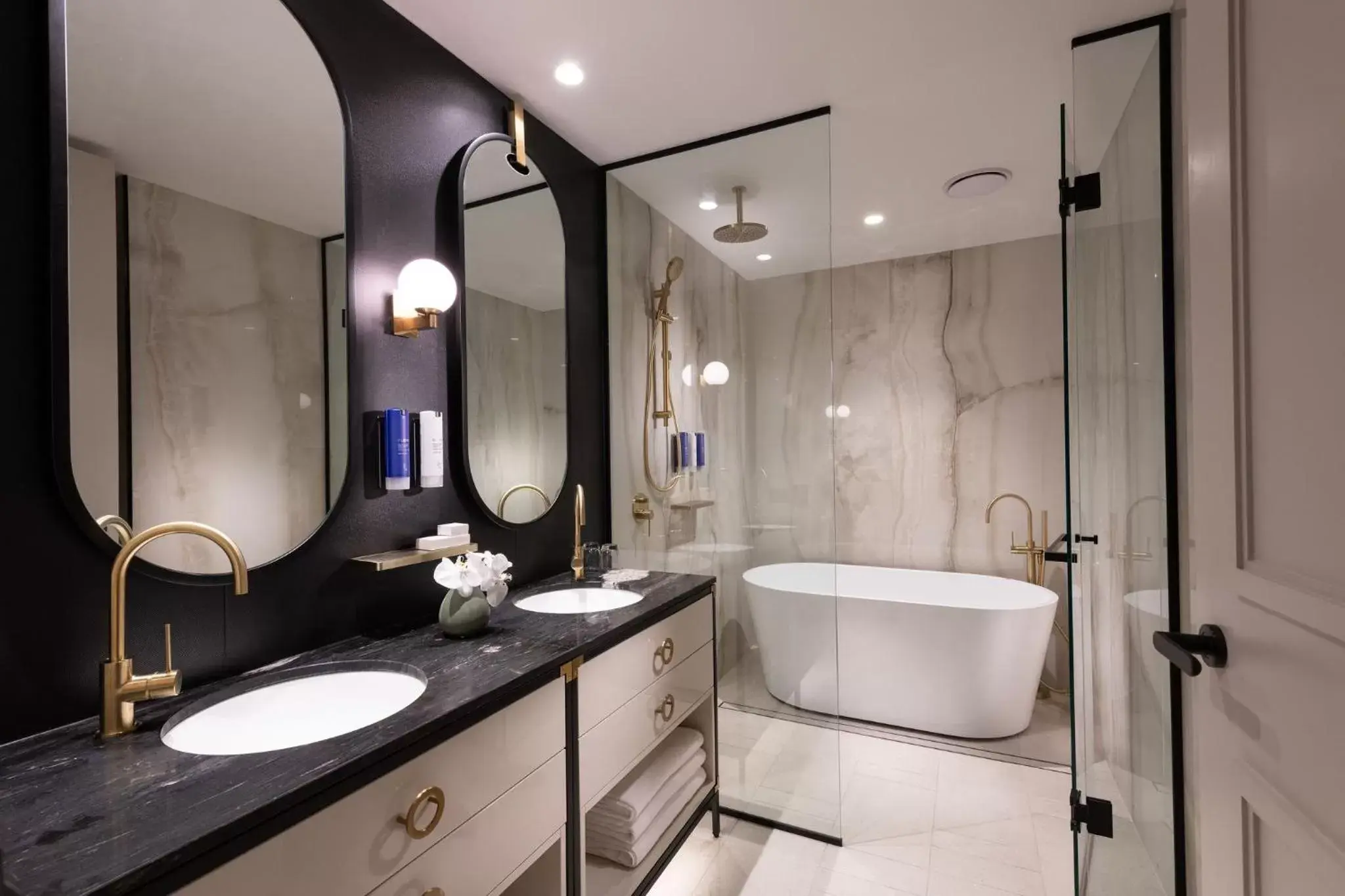 Shower, Bathroom in Dorsett Melbourne