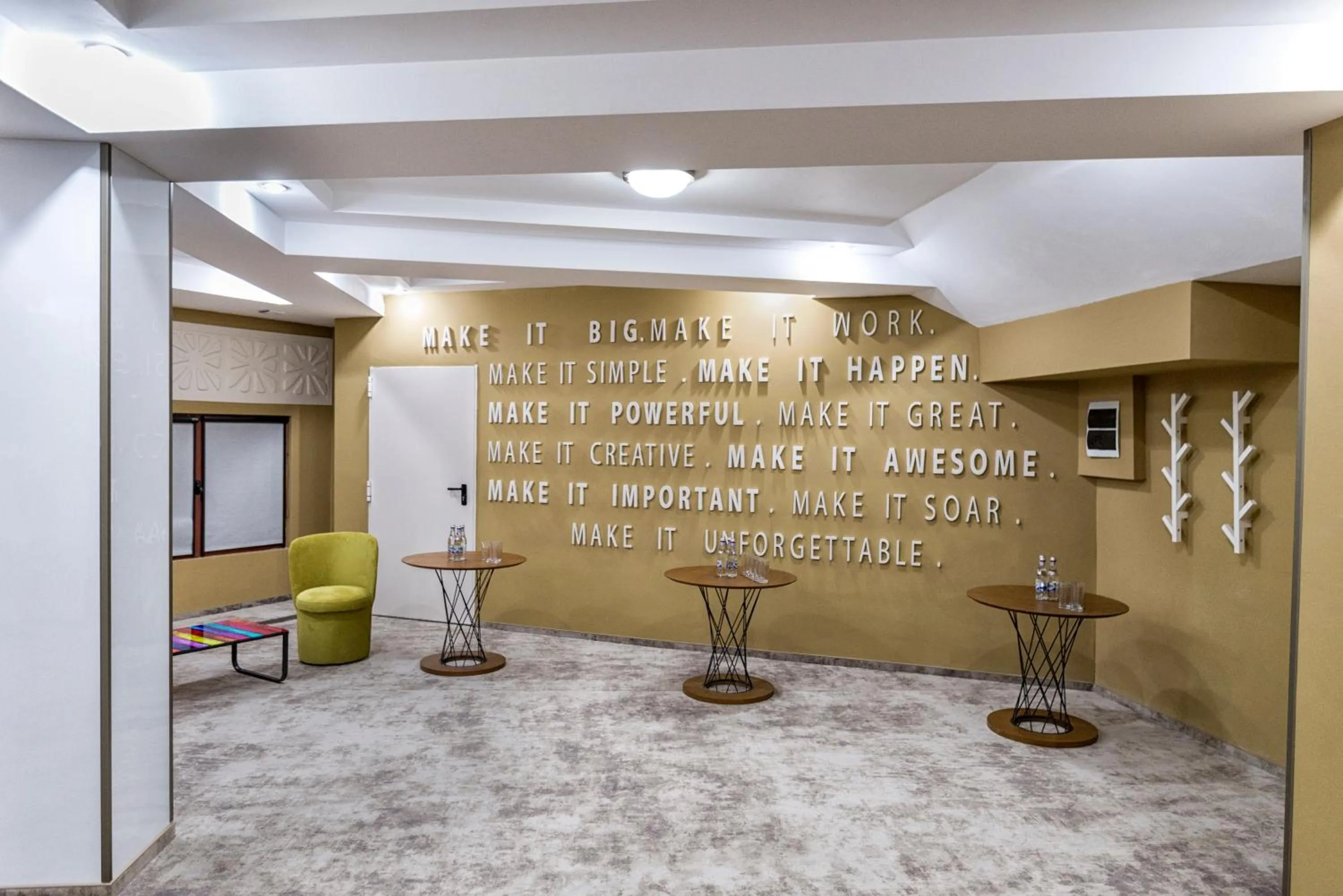 Meeting/conference room in Prestige Boutique Hotel Craiova