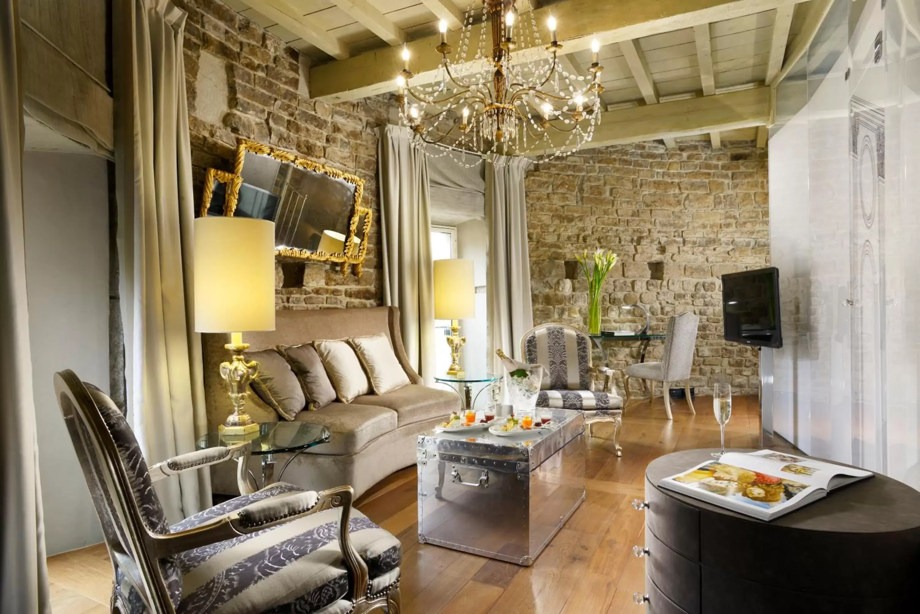 Living room, Seating Area in Brunelleschi Hotel