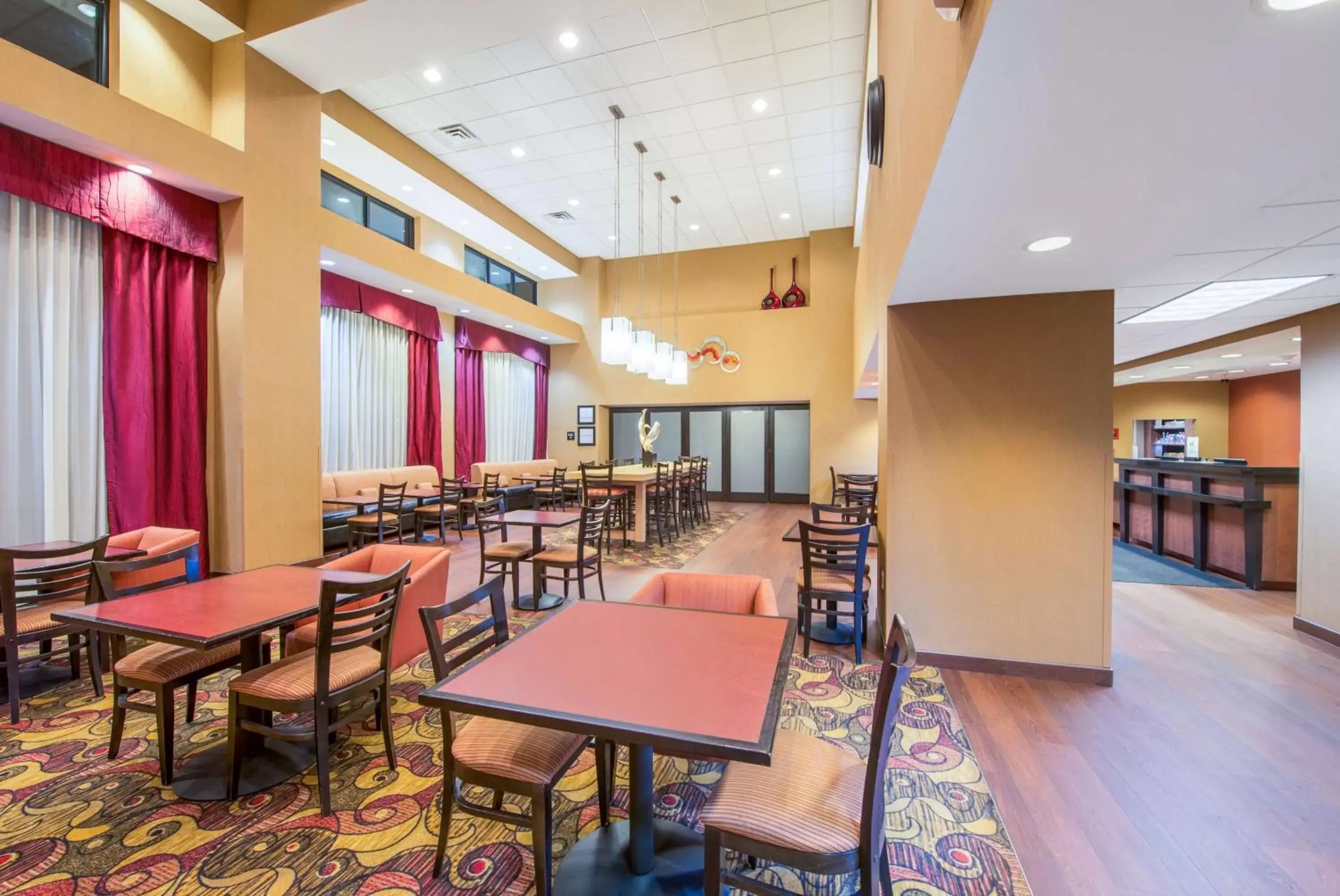 Restaurant/Places to Eat in Hampton Inn & Suites Oklahoma City - South