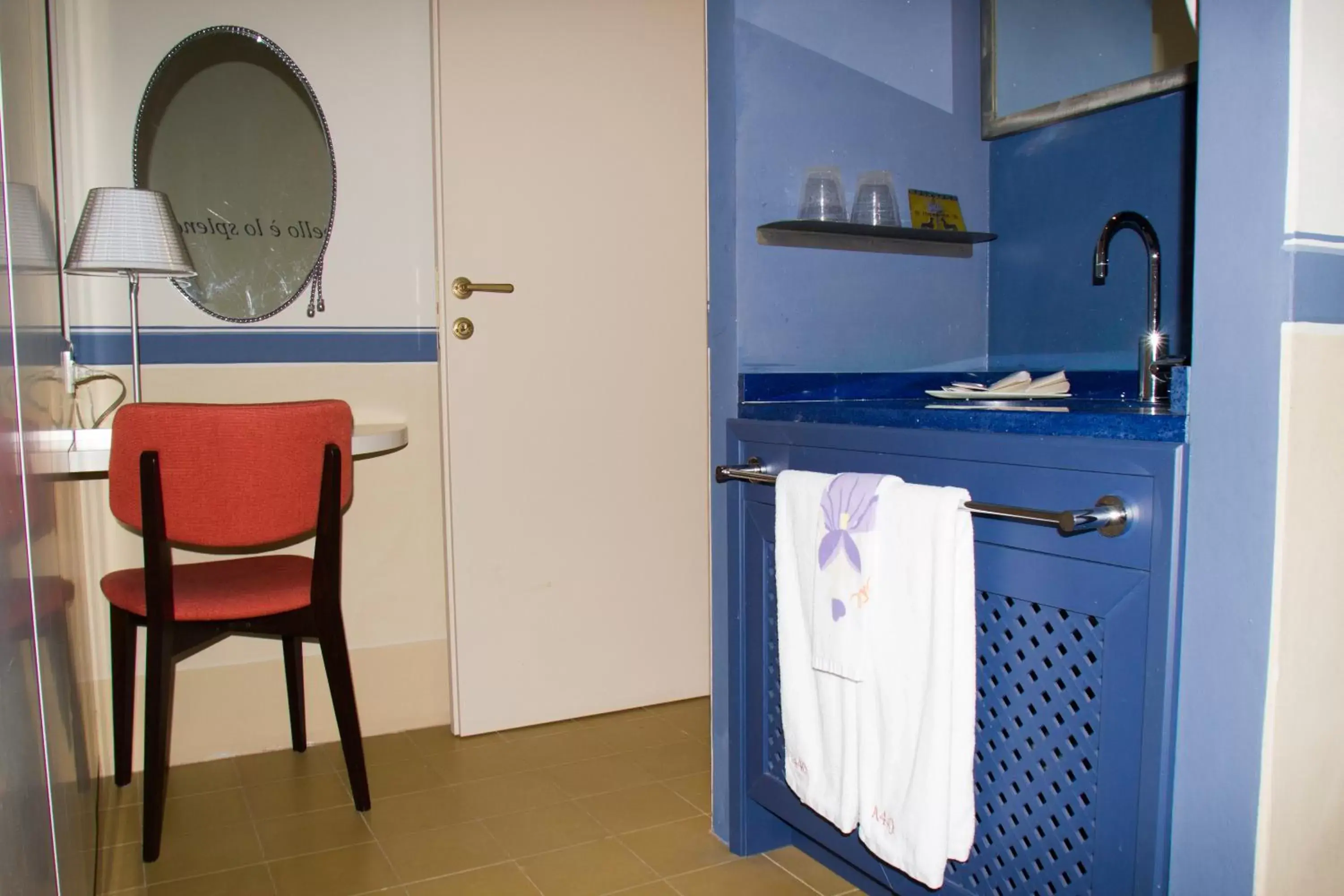 Bathroom, Kitchen/Kitchenette in A440 in Tuscany