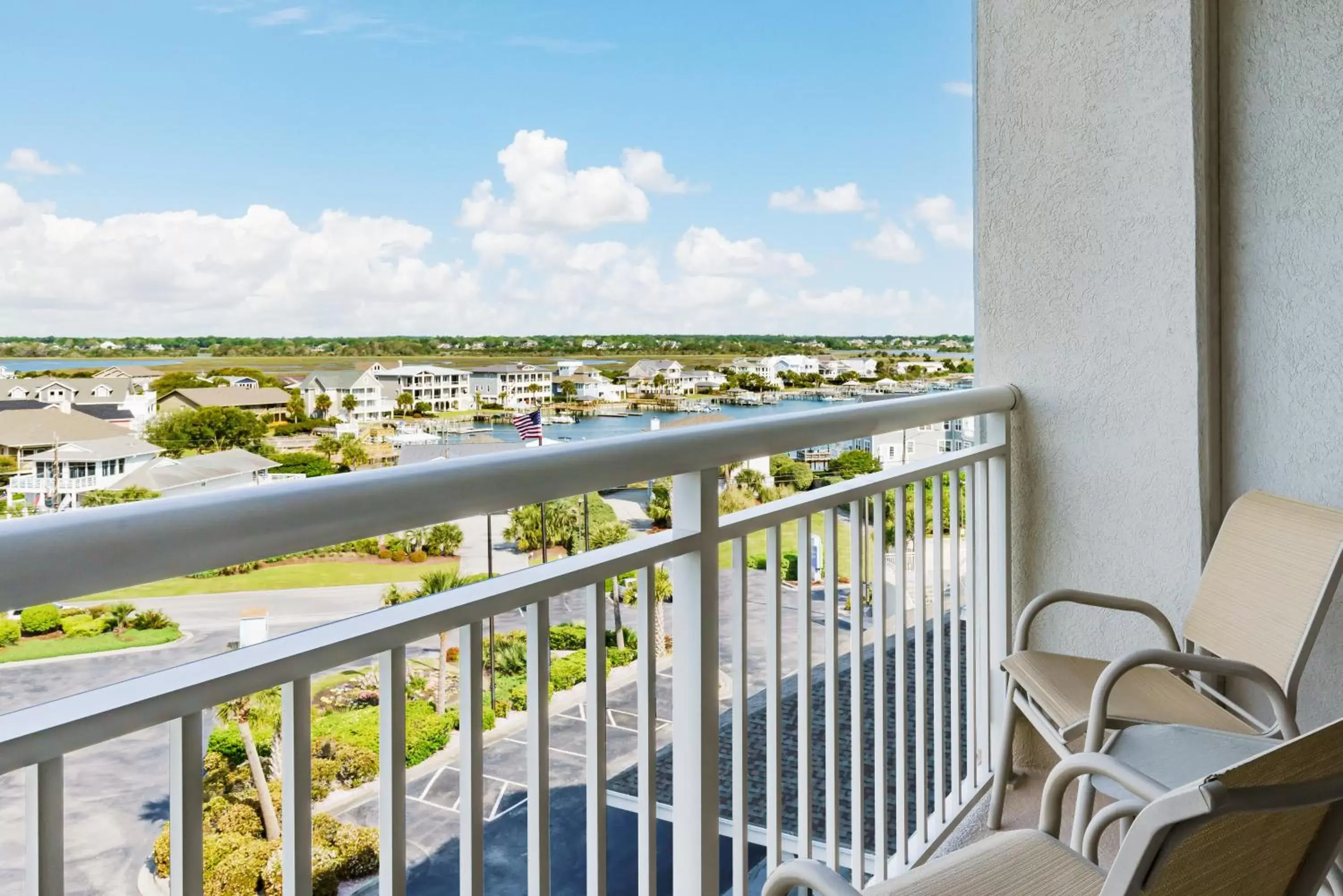 Balcony/Terrace in Holiday Inn Resort Lumina on Wrightsville Beach, an IHG Hotel