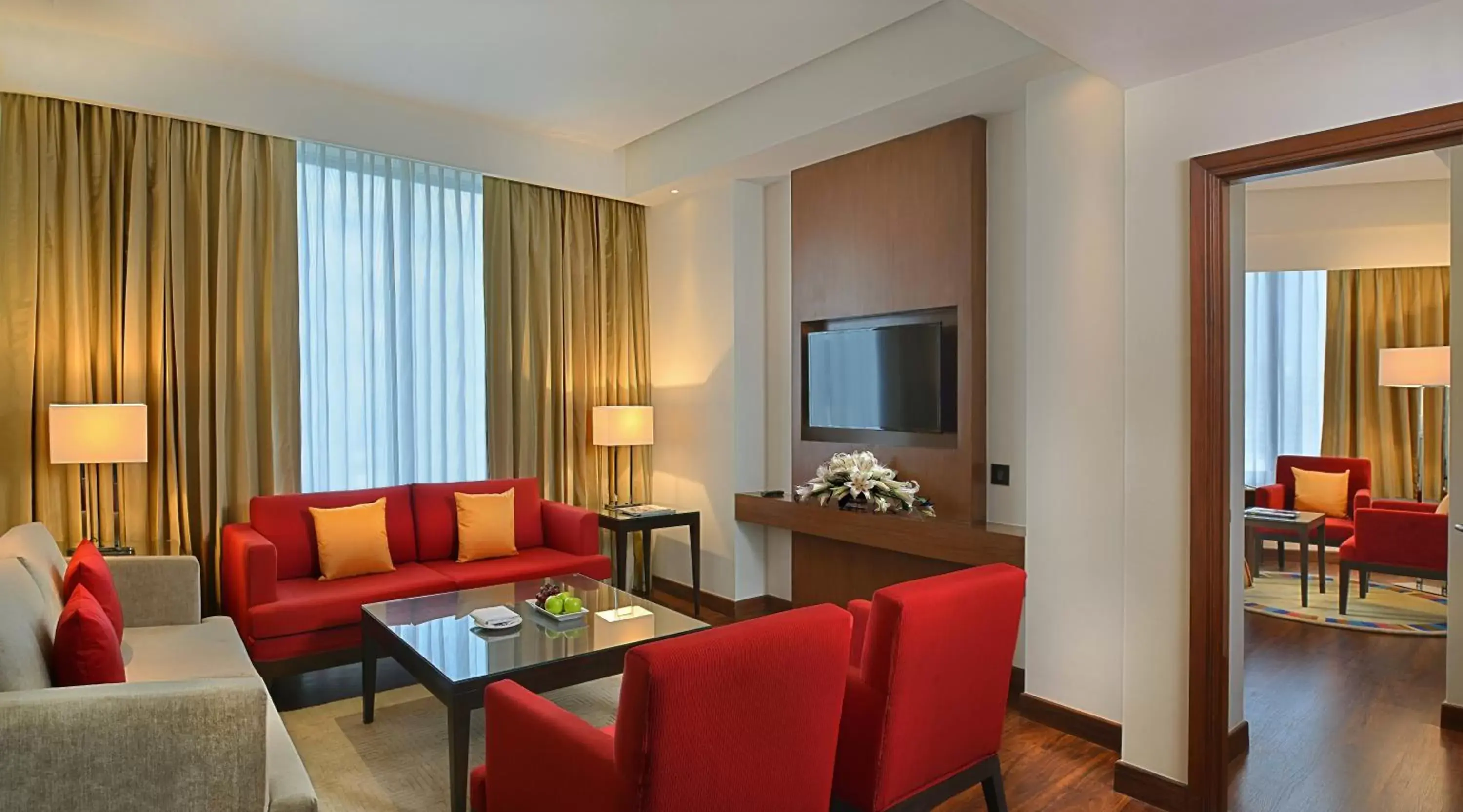 Bedroom, Seating Area in Park Plaza Chandigarh Zirakpur