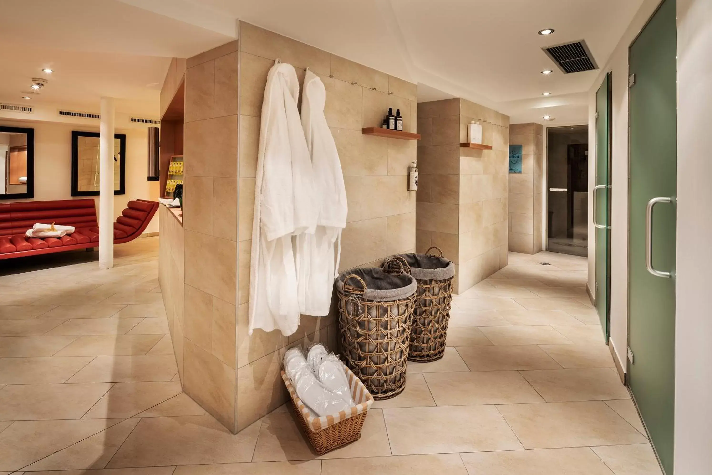 Spa and wellness centre/facilities, Bathroom in Hotel Tannbergerhof im Zentrum von Lech
