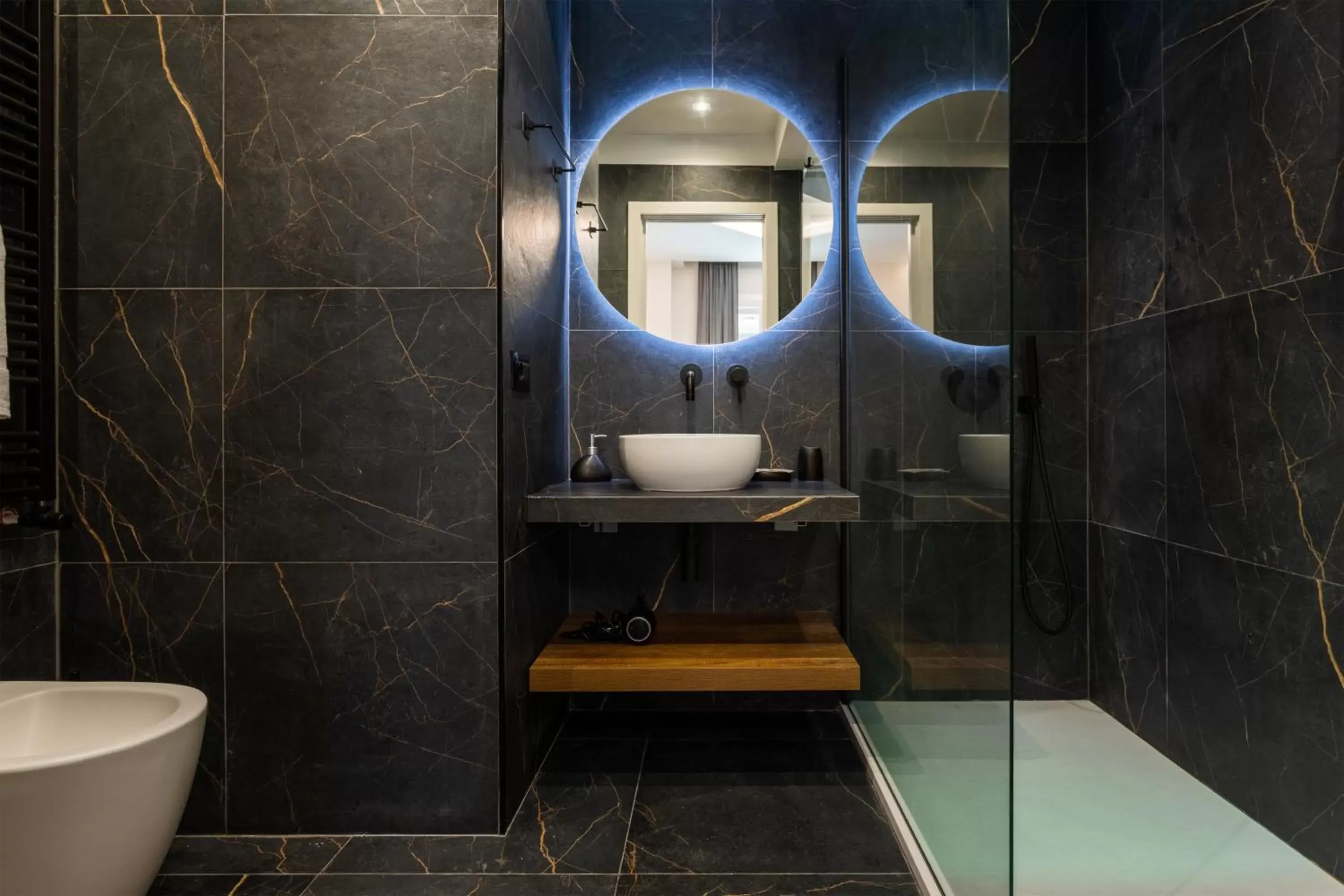 Bathroom in Quinto Stabile Rooms&Suite