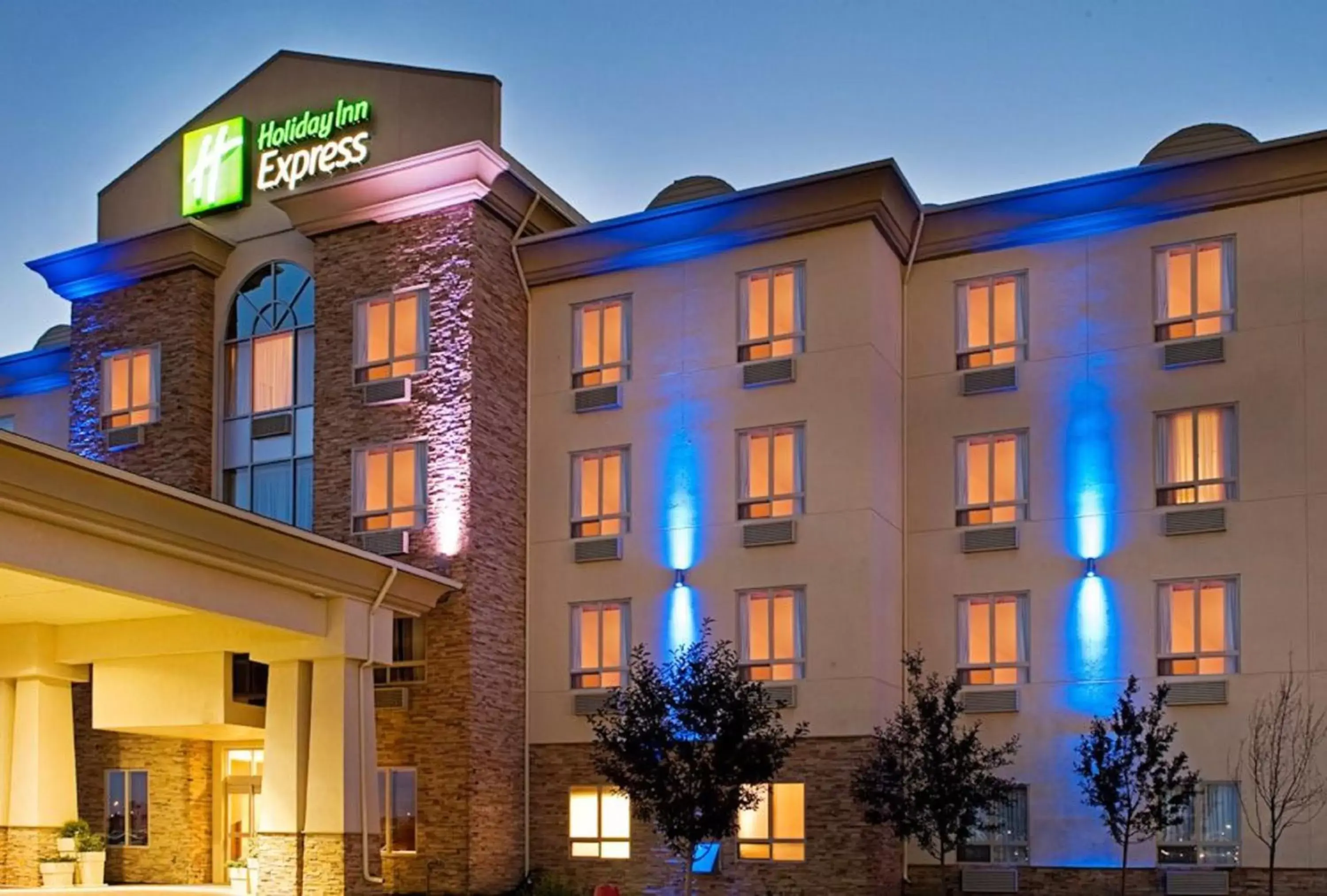 Lobby or reception, Property Building in Holiday Inn Express Fort St John, an IHG Hotel