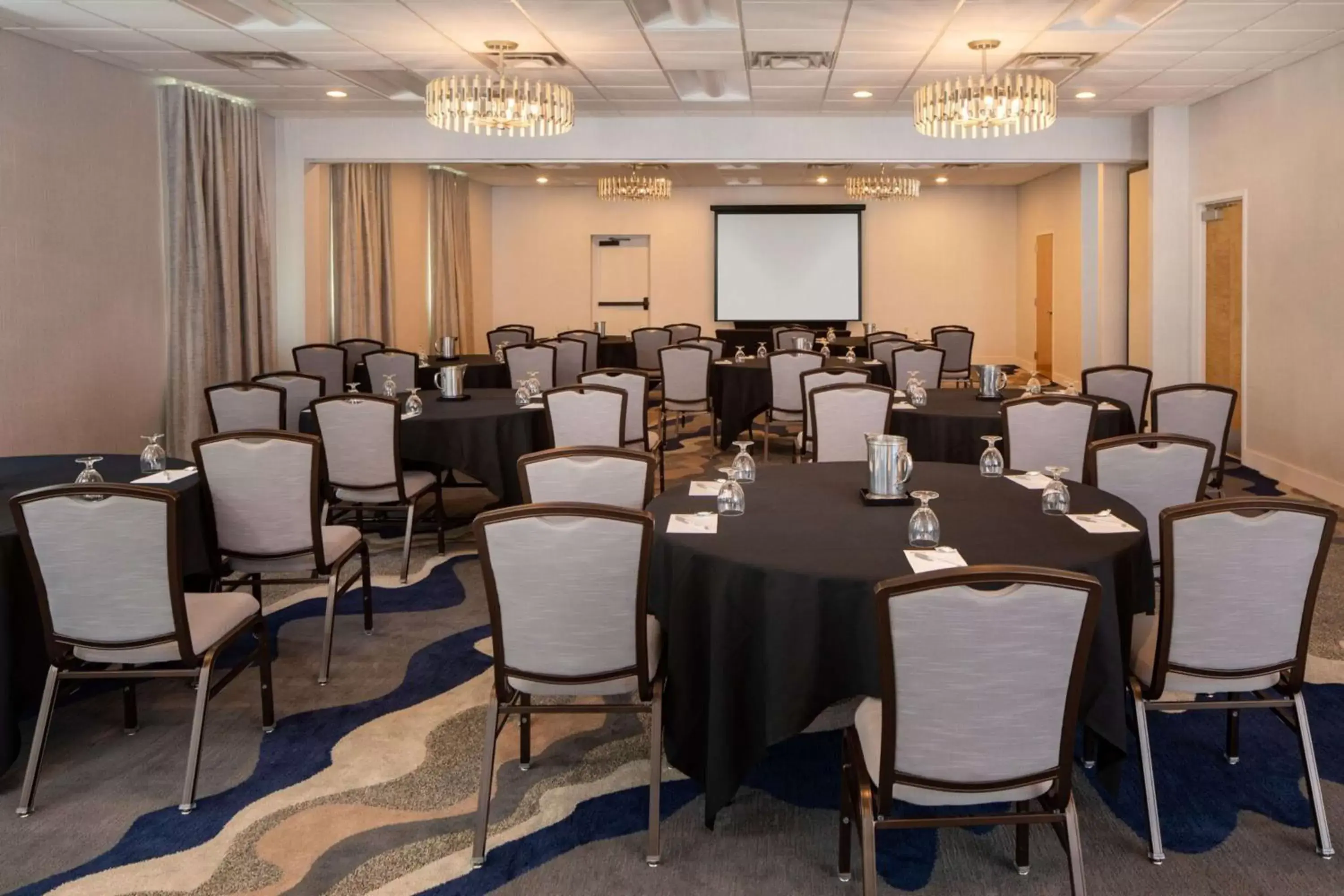 Meeting/conference room in Hilton Garden Inn Freeport Downtown