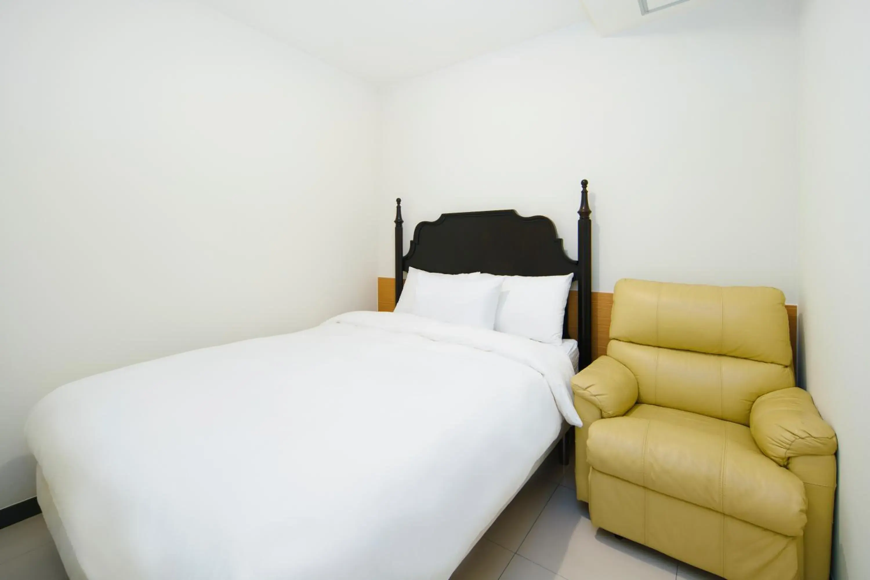 Bed in Lareem Boutique Hotel Bed in Lareem Boutique Hotel