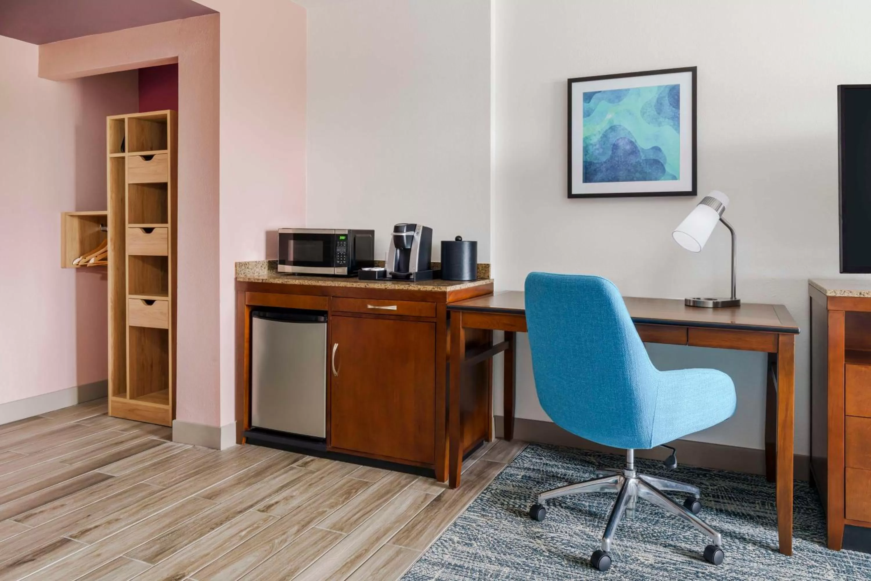 Bedroom in Hilton Garden Inn Orlando at SeaWorld