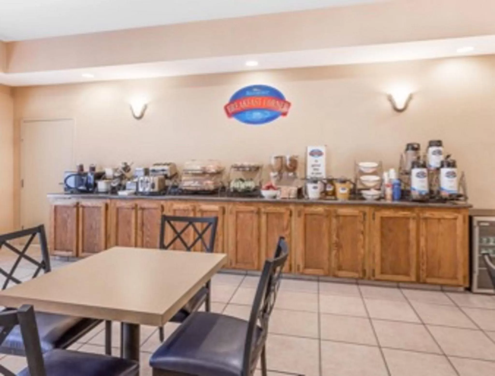 Food in Baymont by Wyndham Cartersville