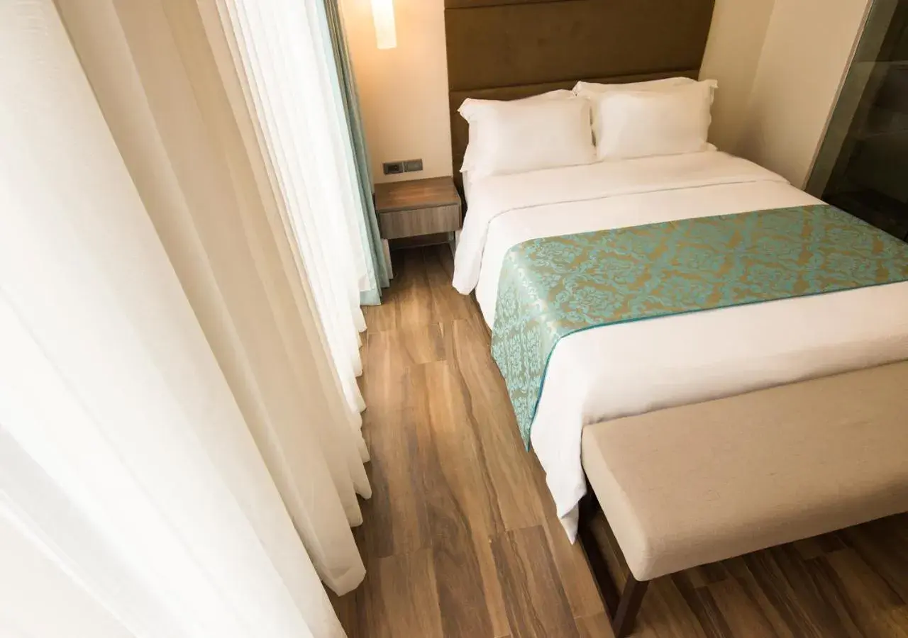 Street view, Bed in Goldberry Lite Hotel