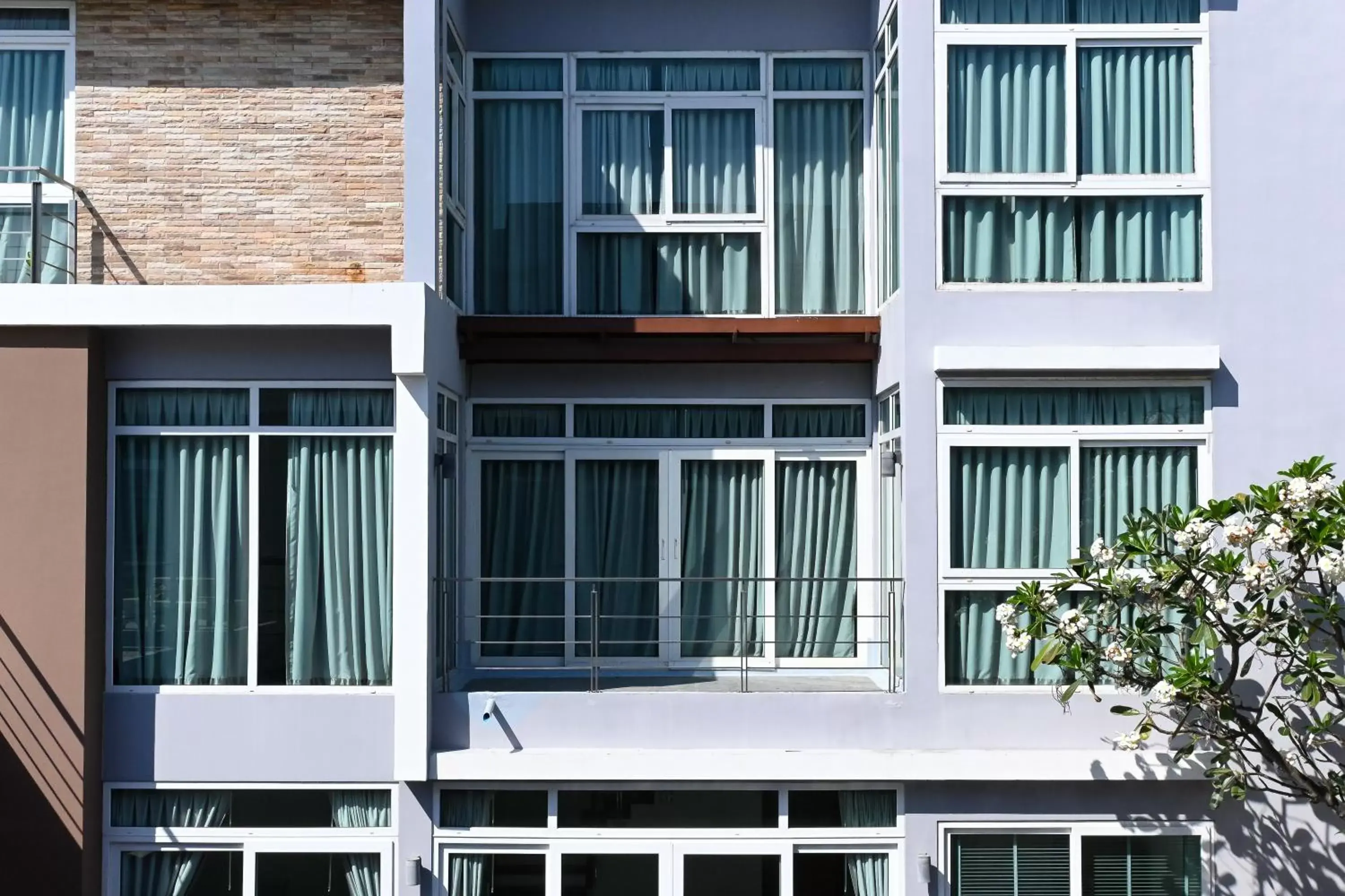 Property building in Golden Sea Hua Hin - SHA Extra Plus Property building in Golden Sea Hua Hin - SHA Extra Plus