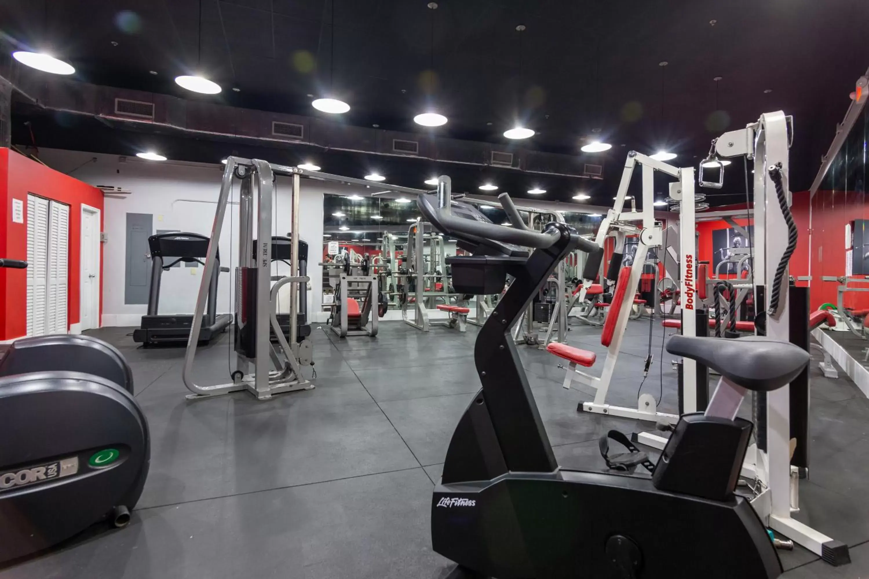 Fitness centre/facilities in Girasole Rentals