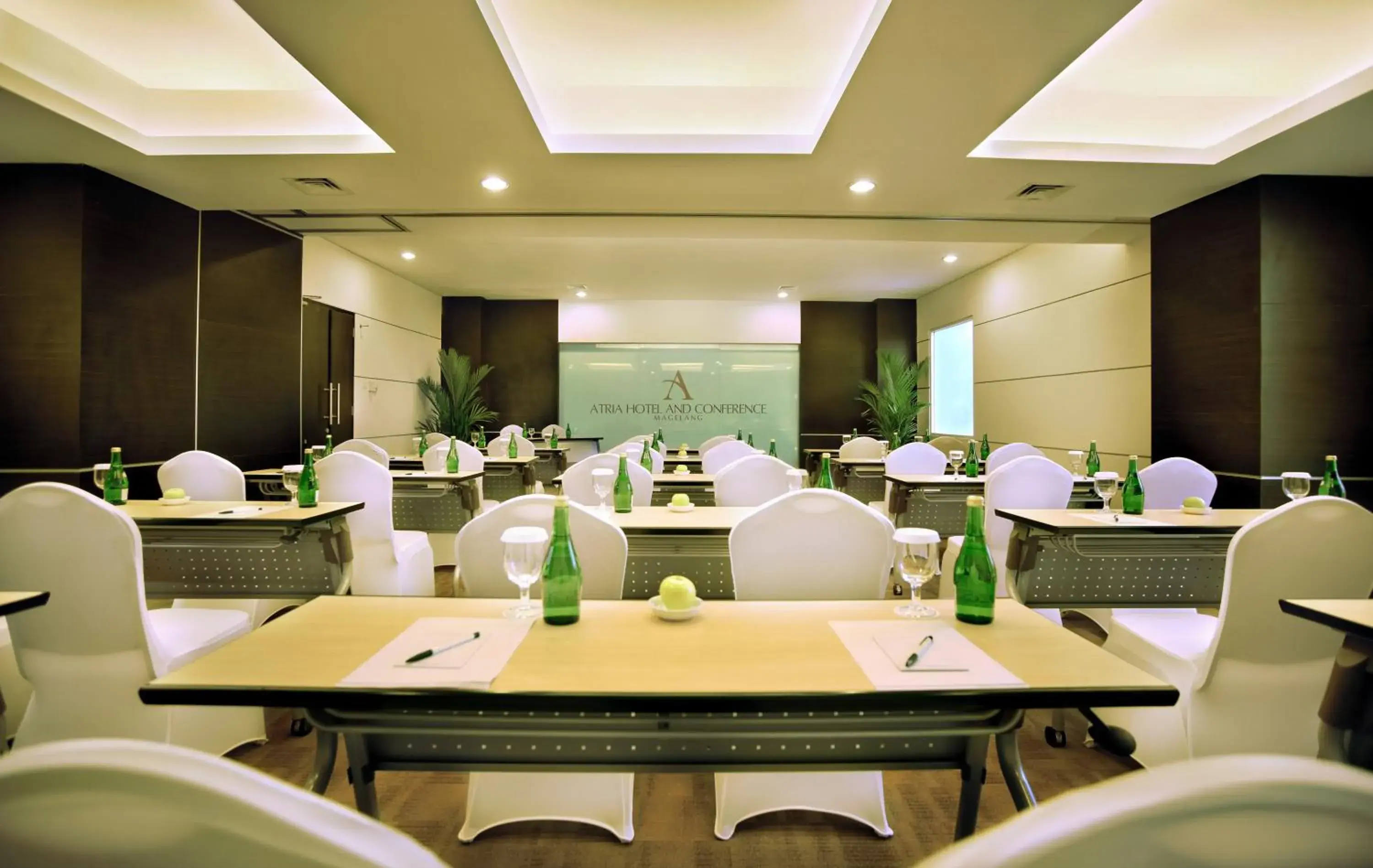 Meeting/conference room in Atria Hotel Magelang