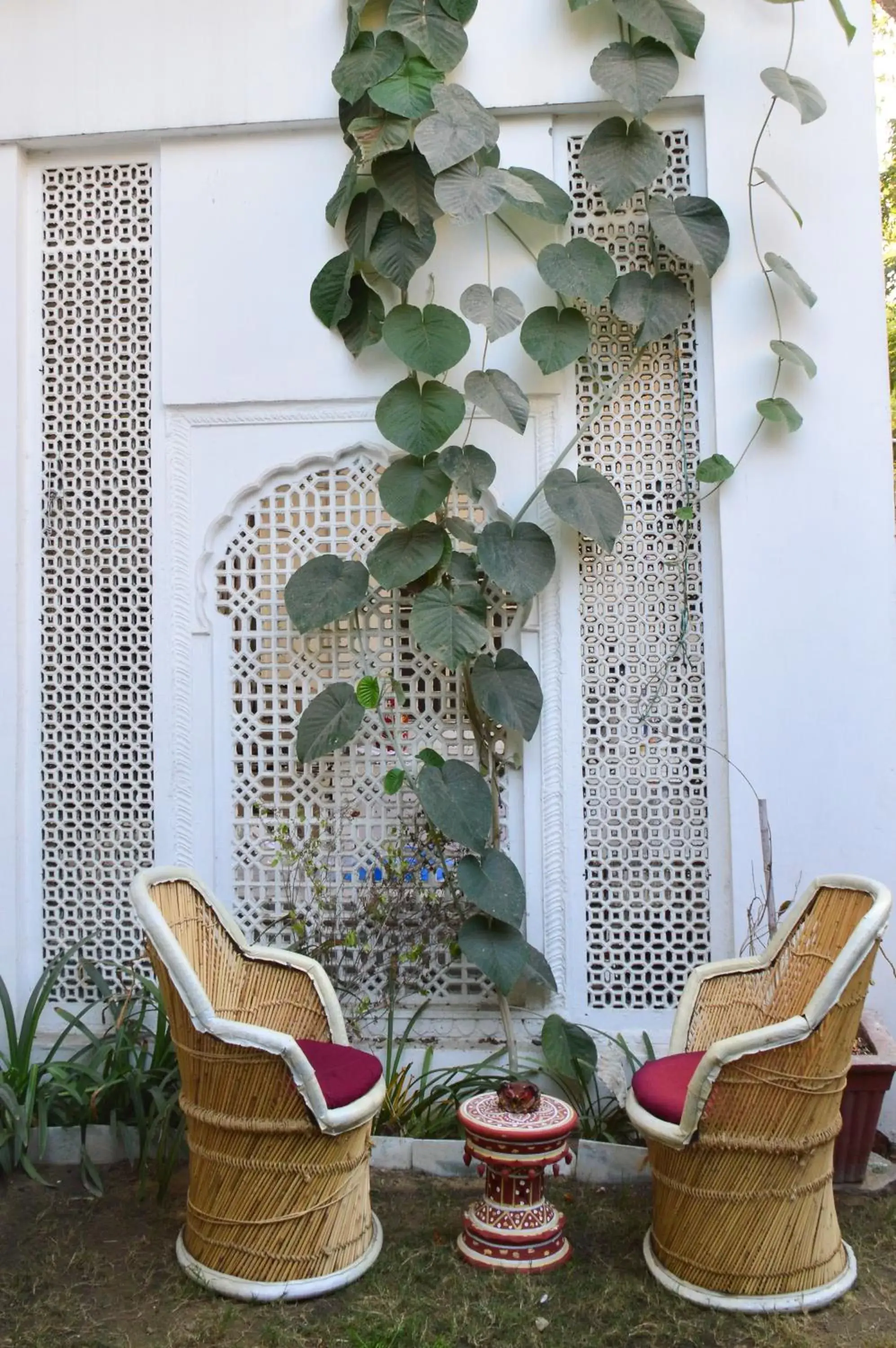 Seating area in Chitra Katha - A Story Per Stay