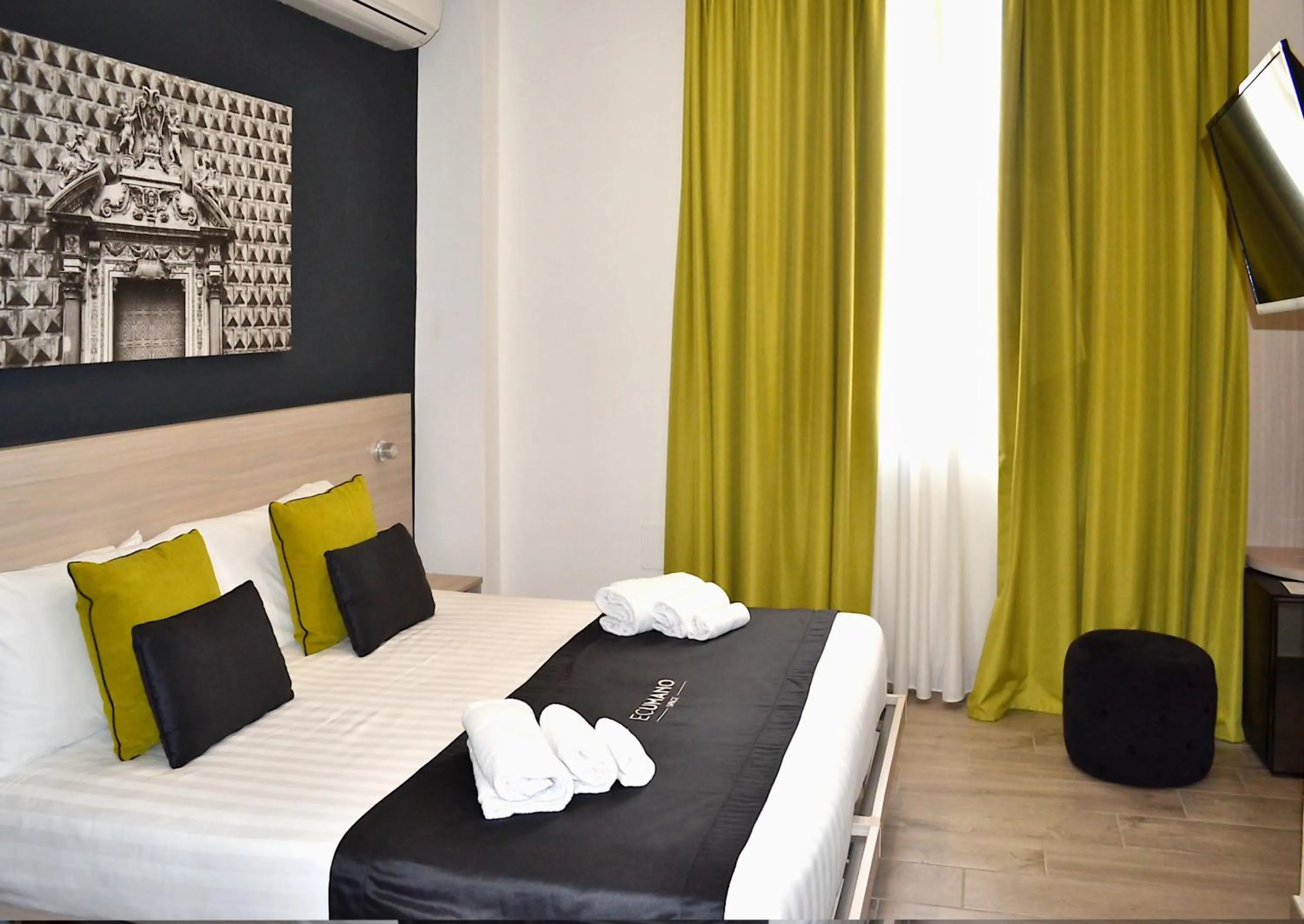 Bed in Ecumano Space