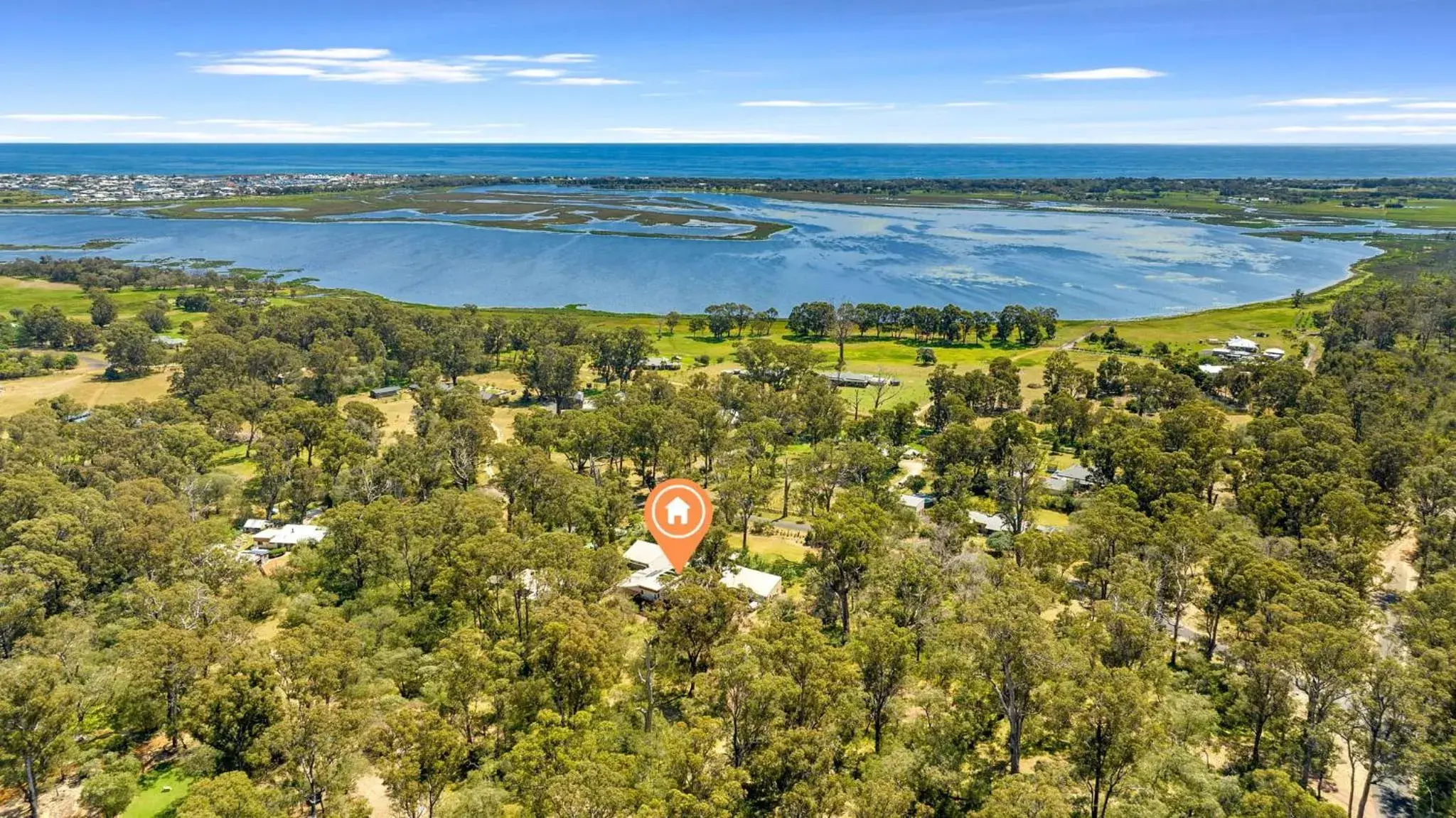 Bird's-eye View in Inn The Tuarts Guest Lodge Busselton Accommodation - Adults Only