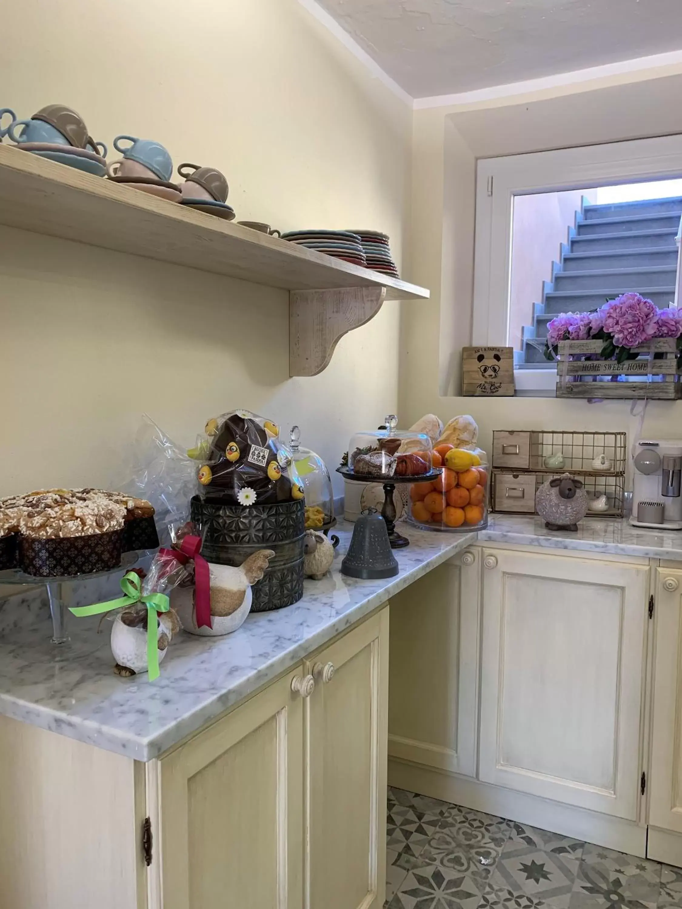 Breakfast, Kitchen/Kitchenette in B&B ALVINO