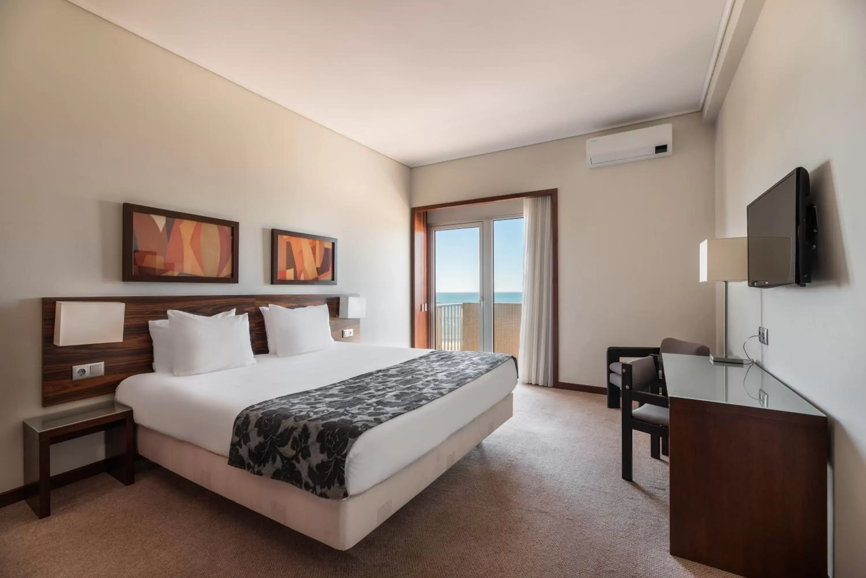 Bedroom in Exe Praia Golfe
