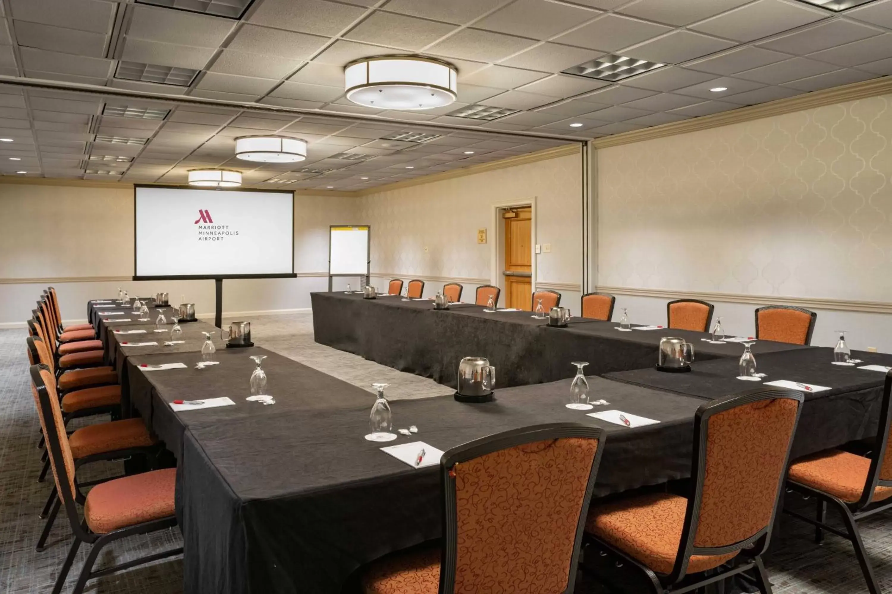 Meeting/conference room in Marriott Minneapolis Airport