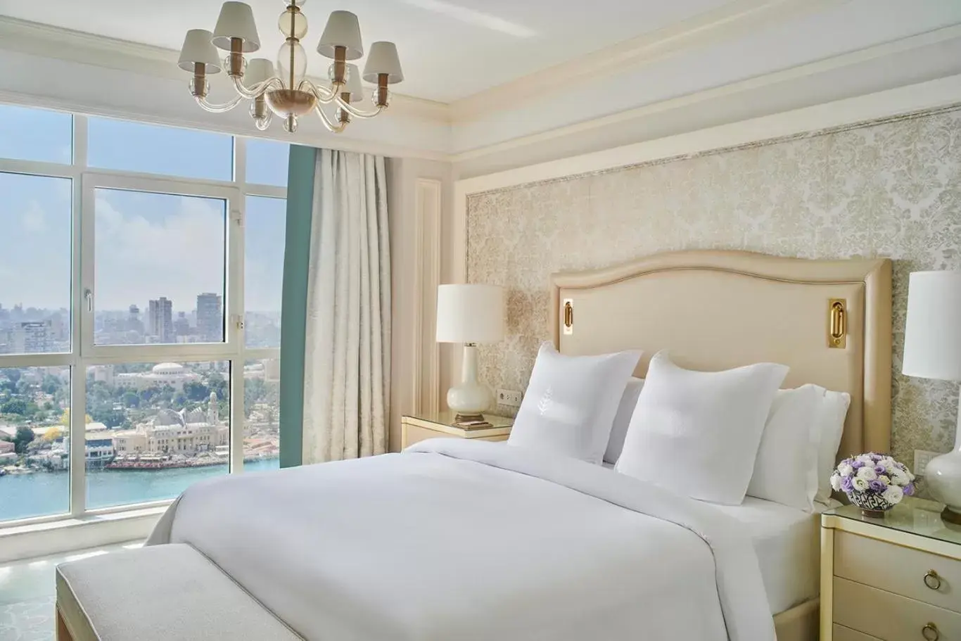 Bed in Four Seasons Hotel Cairo at Nile Plaza