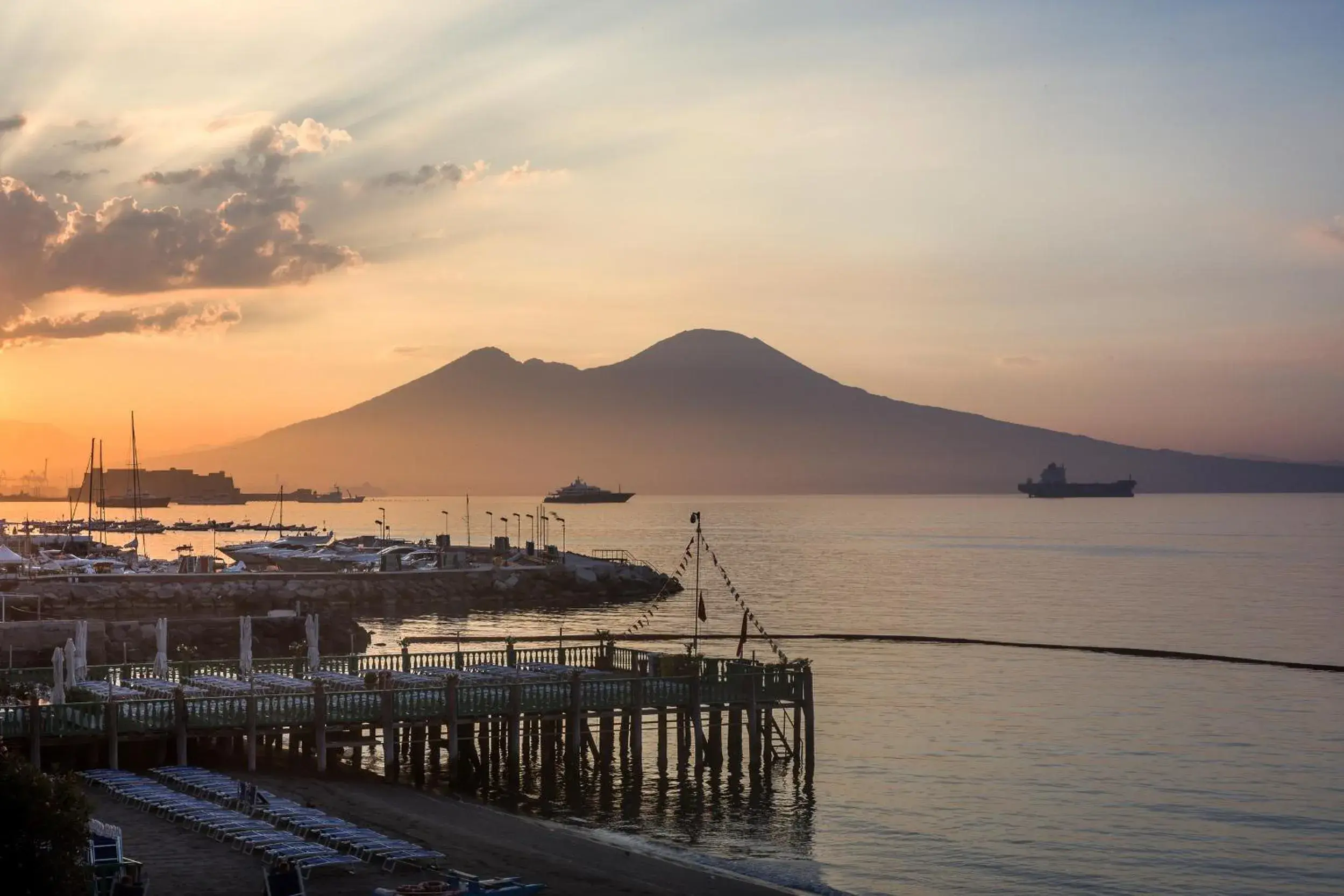 Natural landscape in LHP Suite Posillipo