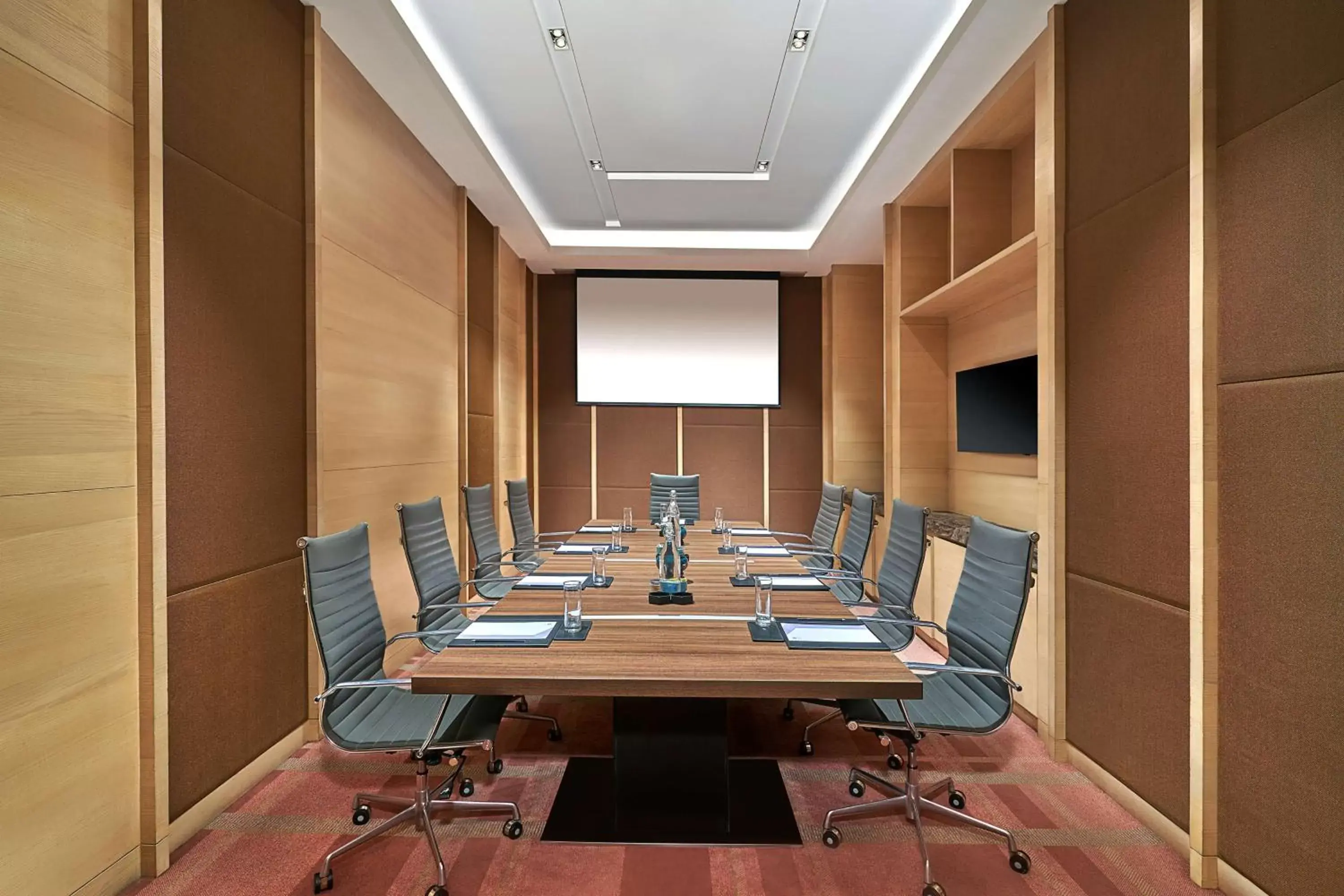 Meeting/conference room in Hyatt Regency Lucknow Gomti Nagar