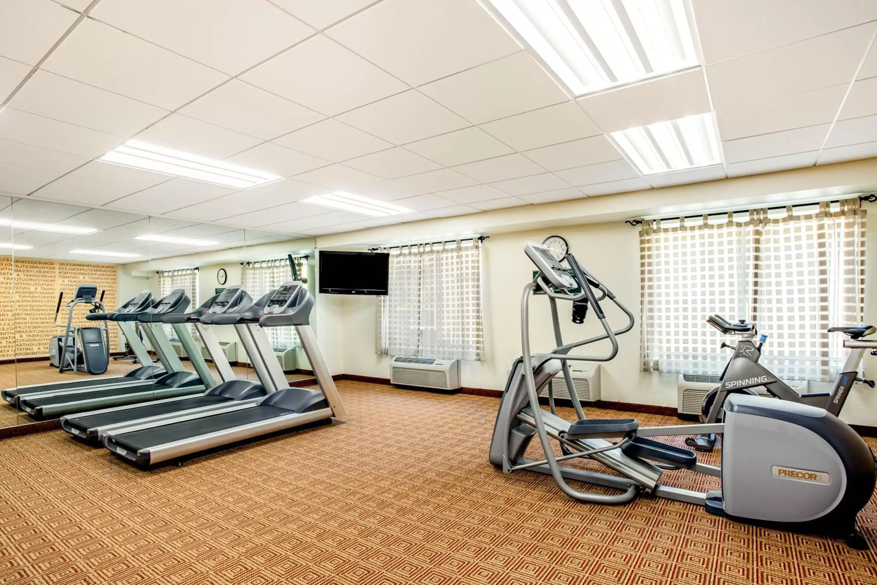Fitness centre/facilities, Fitness Center/Facilities in La Quinta by Wyndham Danbury