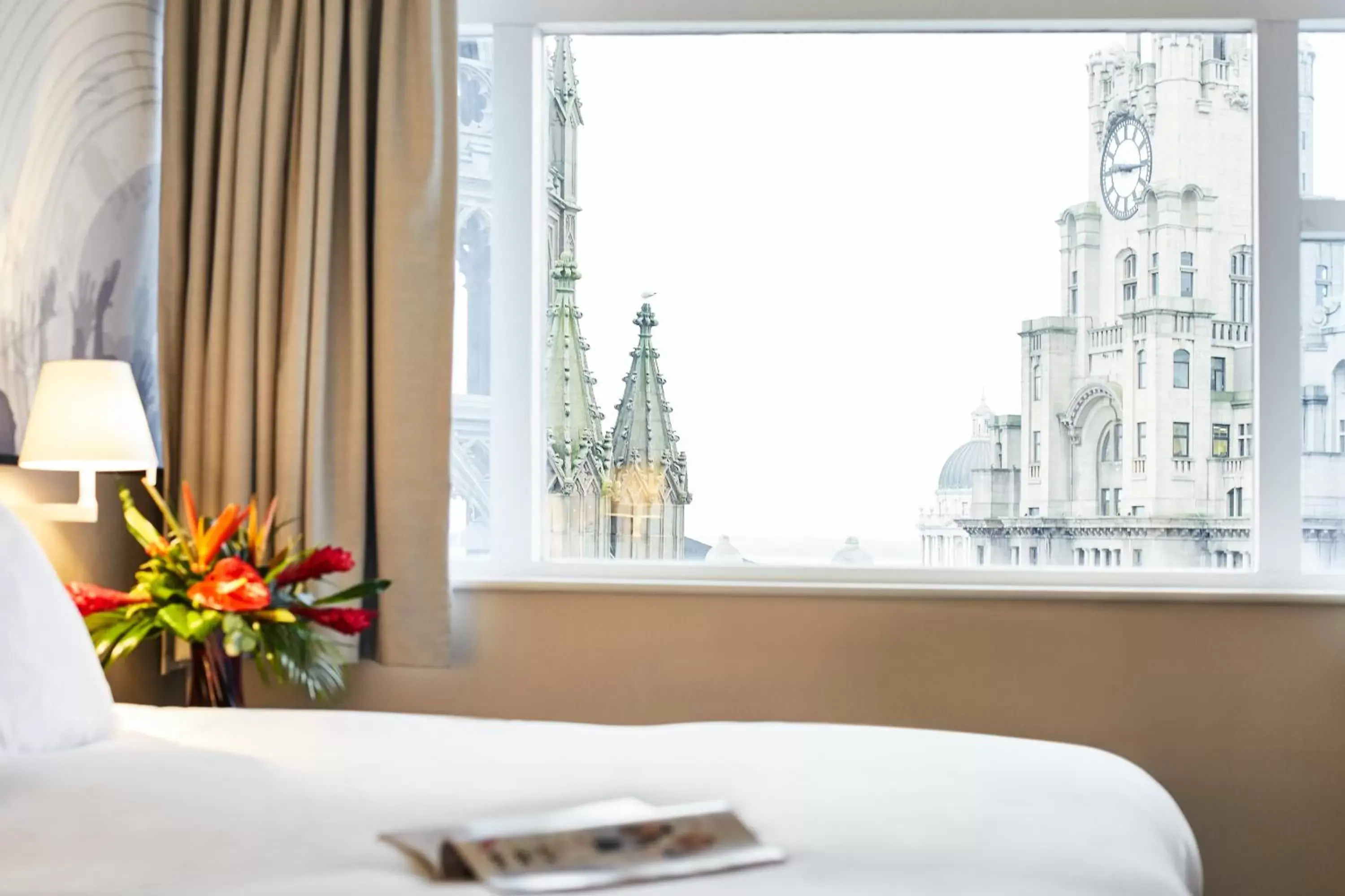 Bedroom in Mercure Liverpool Atlantic Tower Hotel